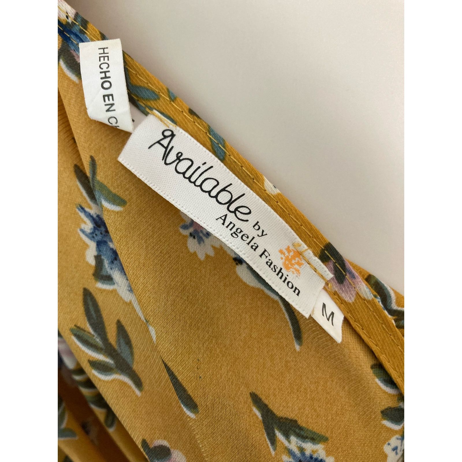 Other Yellow Floral Cardigan Women's M Available by Angela Fashion Size M / US 6-8 / IT 42-44 - 3 Thumbnail