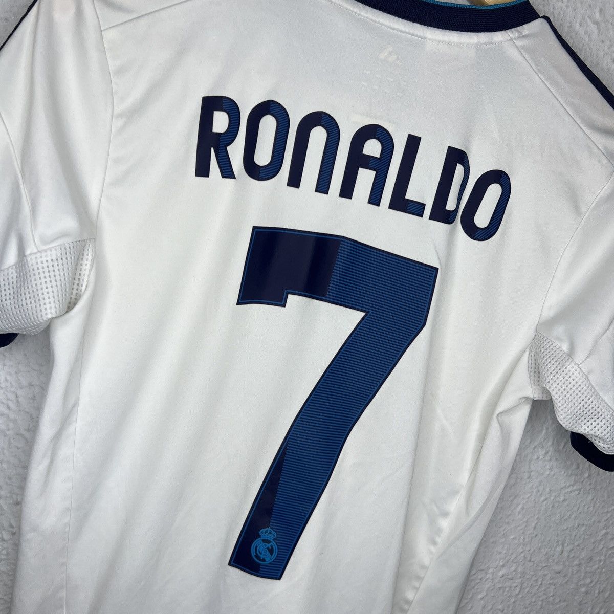 Adidas Adidas Real Madrid Jersey Tshirt Tee Home Kit Ronaldo 7 Size US S / EU 44-46 / 1 - 3 Thumbnail