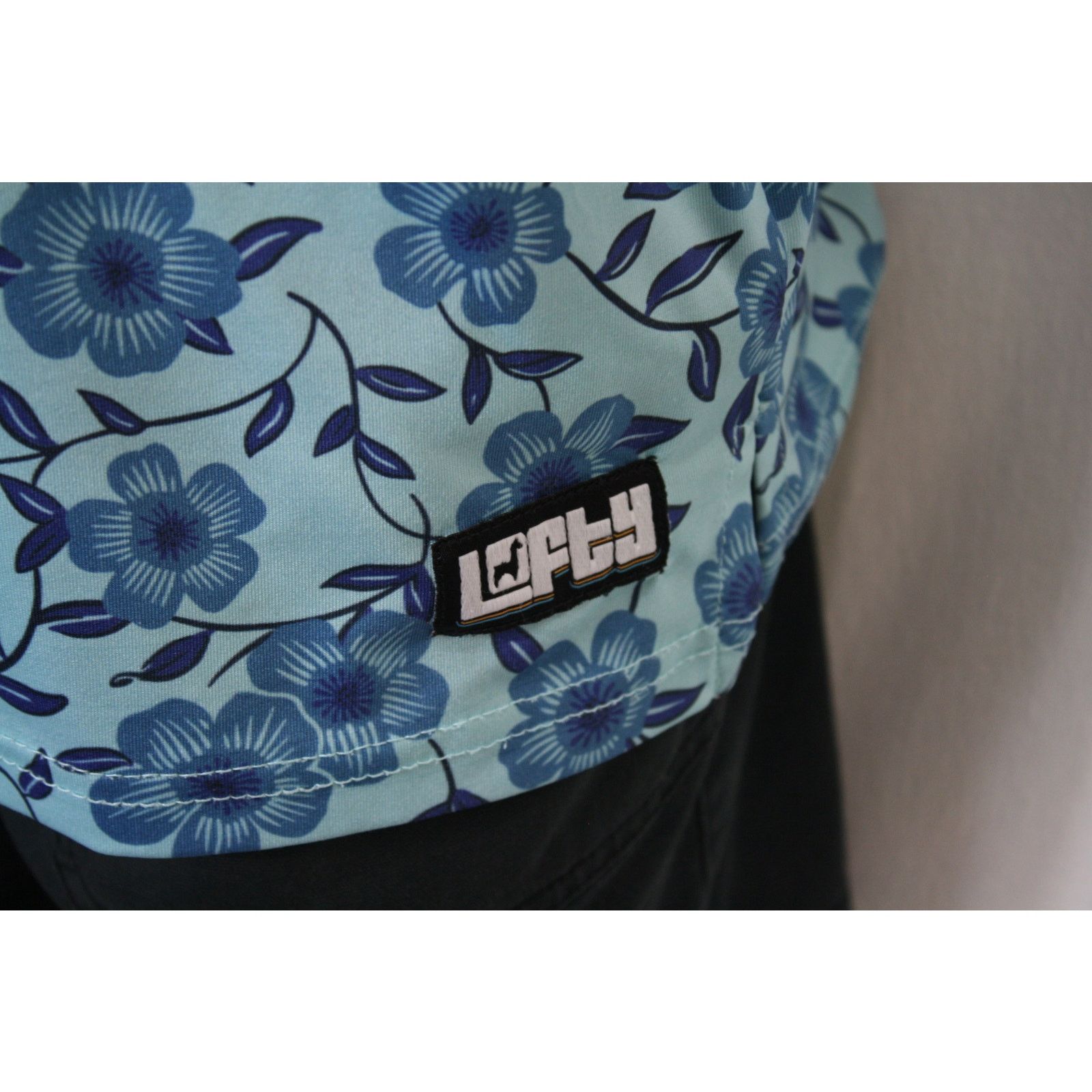 Loft LOFTY Polo Shirt Lot 3 L Tropical Floral Golf Performance Size US L / EU 52-54 / 3 - 4 Thumbnail