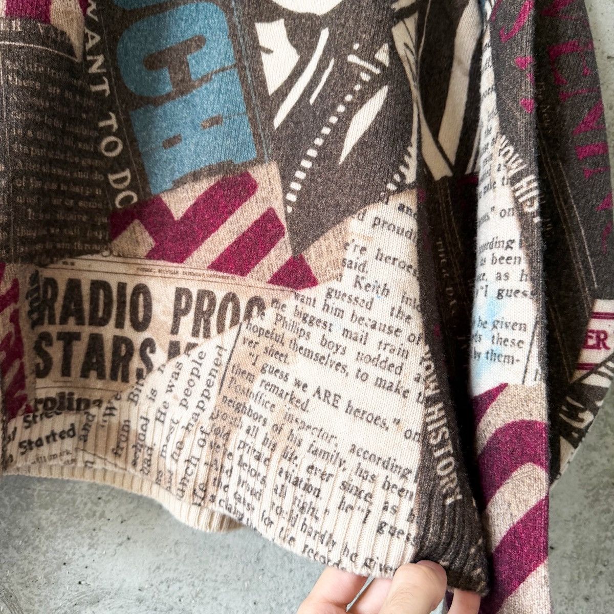 Moschino Moschino Couture Newspaper Print Virgin Wool Knit Sweater Size US M / EU 48-50 / 2 - 4 Thumbnail