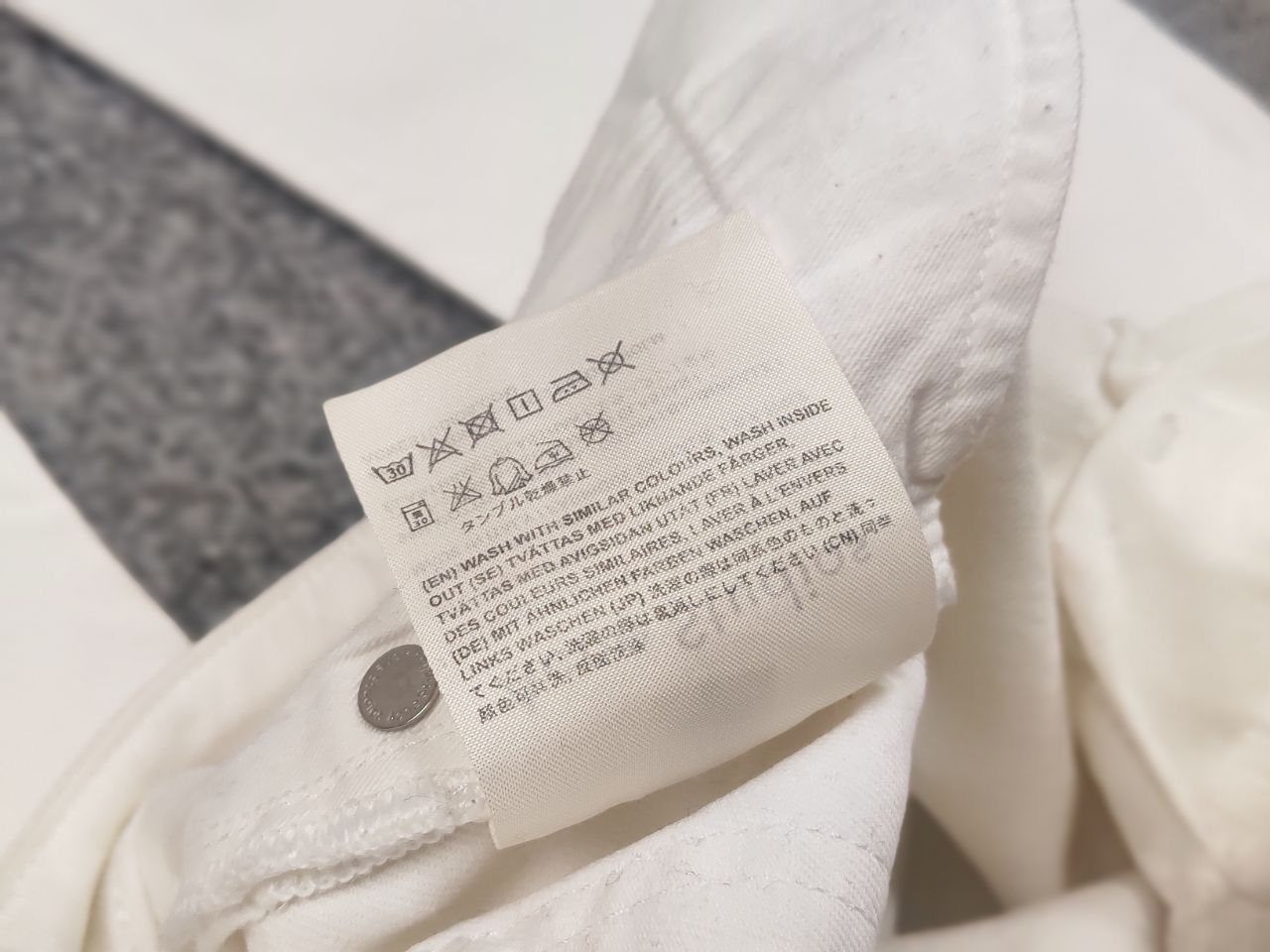 Acne Studios Acne Studios Mello Optic Flared Jeans Vintage White Wash Size 26" / US 2 / IT 38 - 13 Thumbnail
