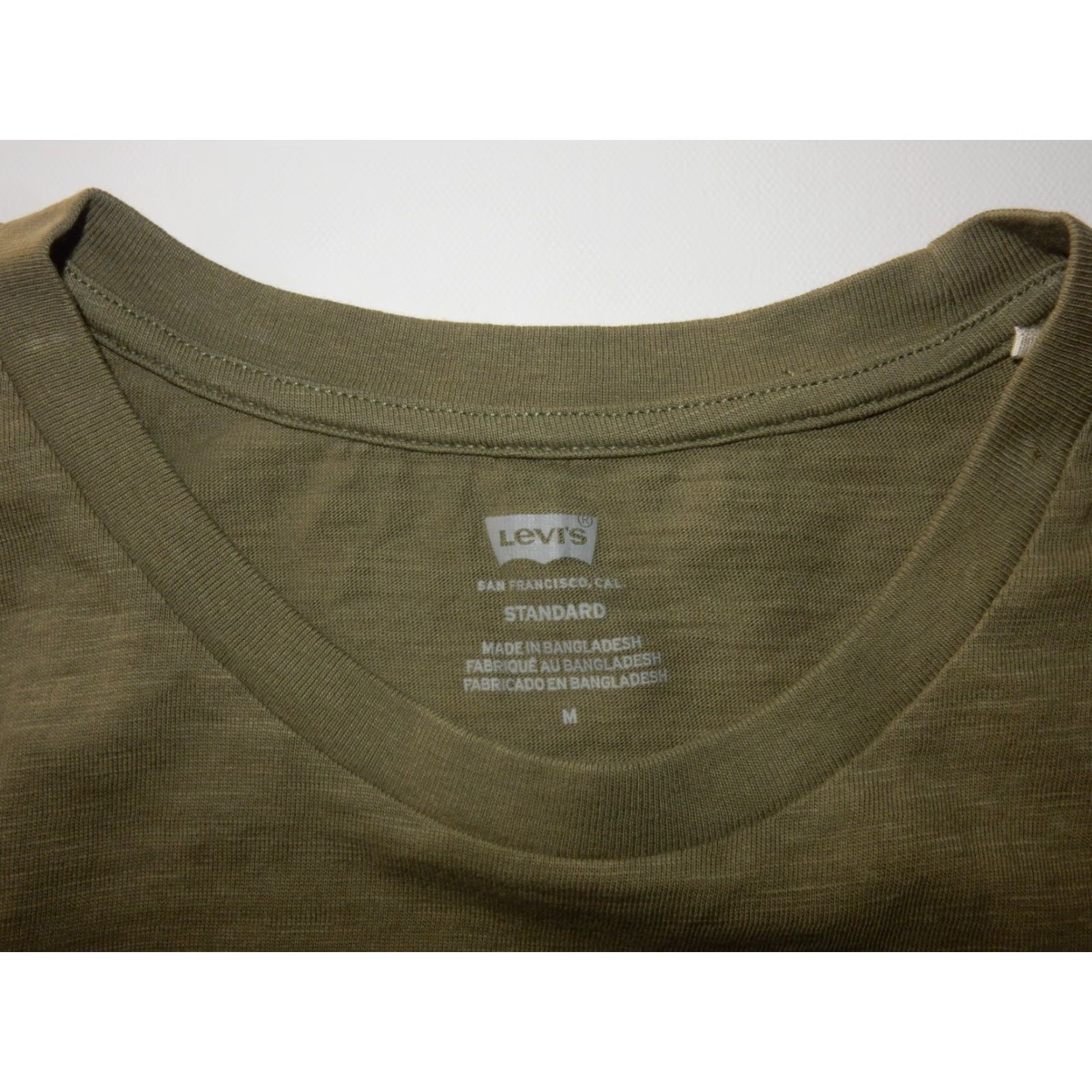 Levi's Levi's T-Shirt Men's Pocket Green Size M Cotton Short Sleeve Shirt Regular Man 20in 28in Mint Size US M / EU 48-50 / 2 - 2 Thumbnail