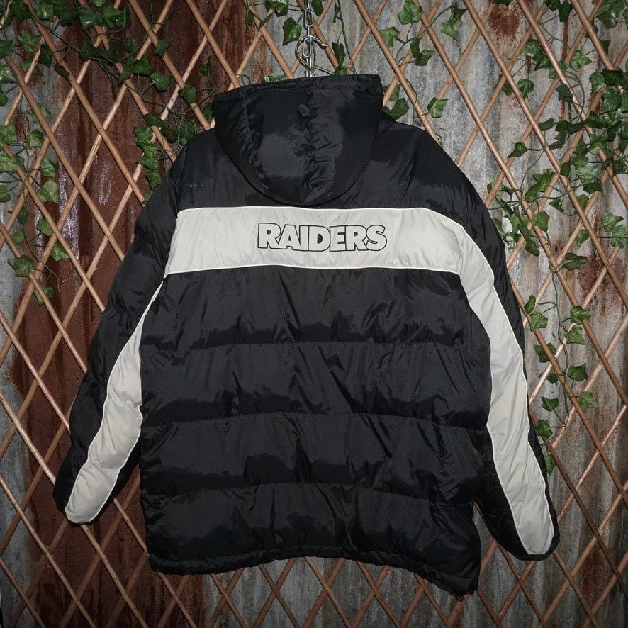 NFL Large - Vintage Y2K Oakland Raiders 00s zip up puffer jacket Size US L / EU 52-54 / 3 - 2 Thumbnail