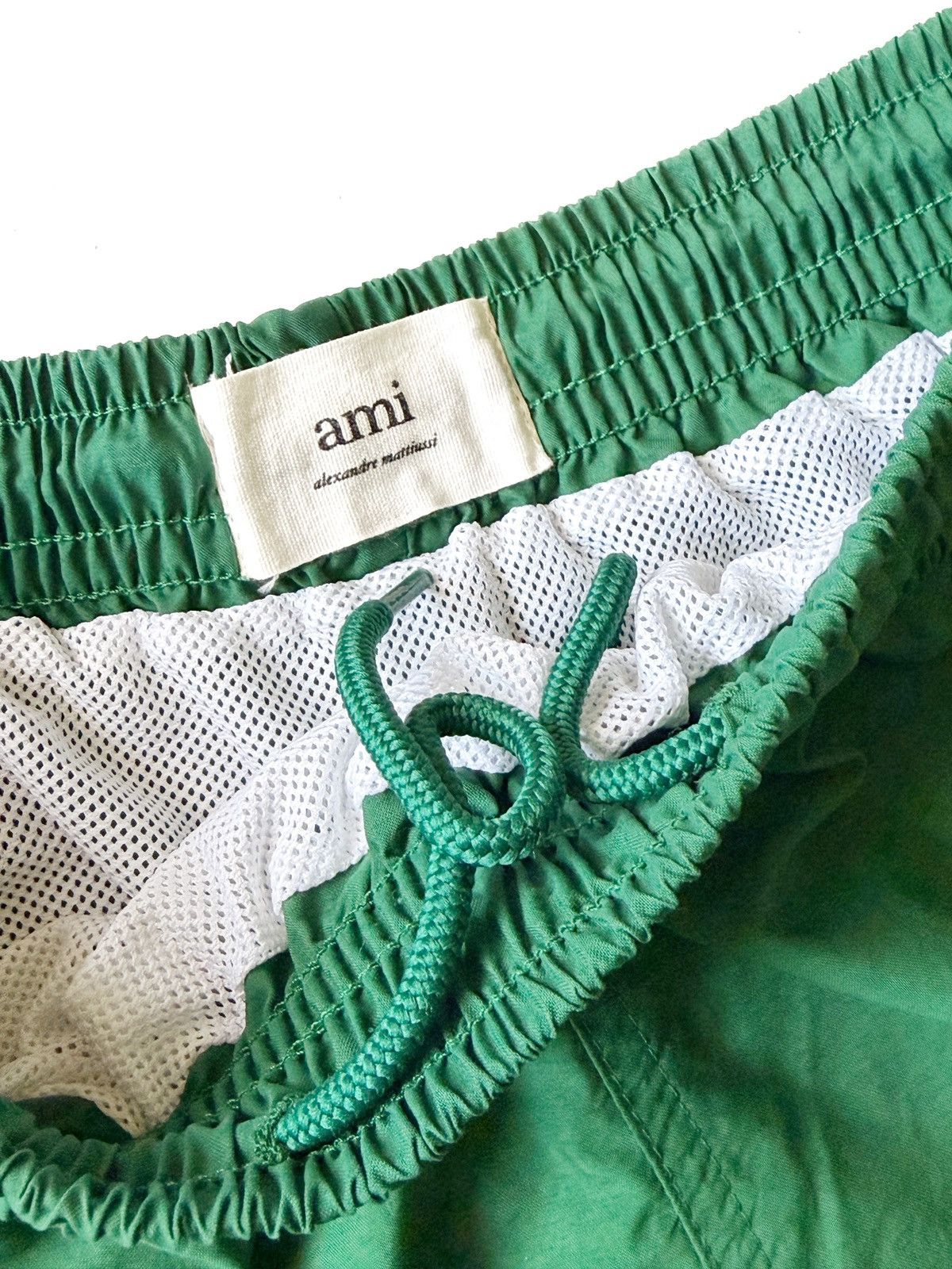AMI AMI Paris Green Nylon Swim Shorts Red Heart Logo Mens Size S Size US 30 / EU 46 - 6 Thumbnail
