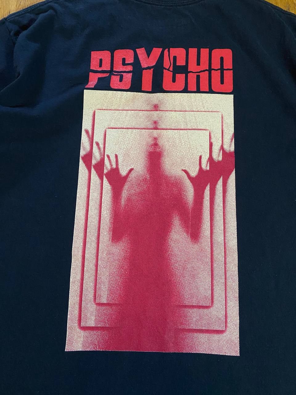 Universal Studios SALE!!! Vintage Psycho Big Logo Tee - Size M Size US M / EU 48-50 / 2 - 2 Thumbnail
