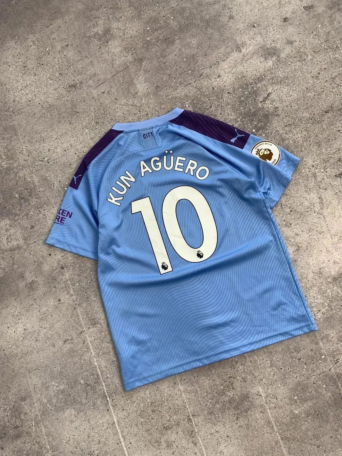 Vintage Vintage Y2K blockcore Fc ManCity sportswear Jersey KunAguero Size US L / EU 52-54 / 3 - 15 Thumbnail