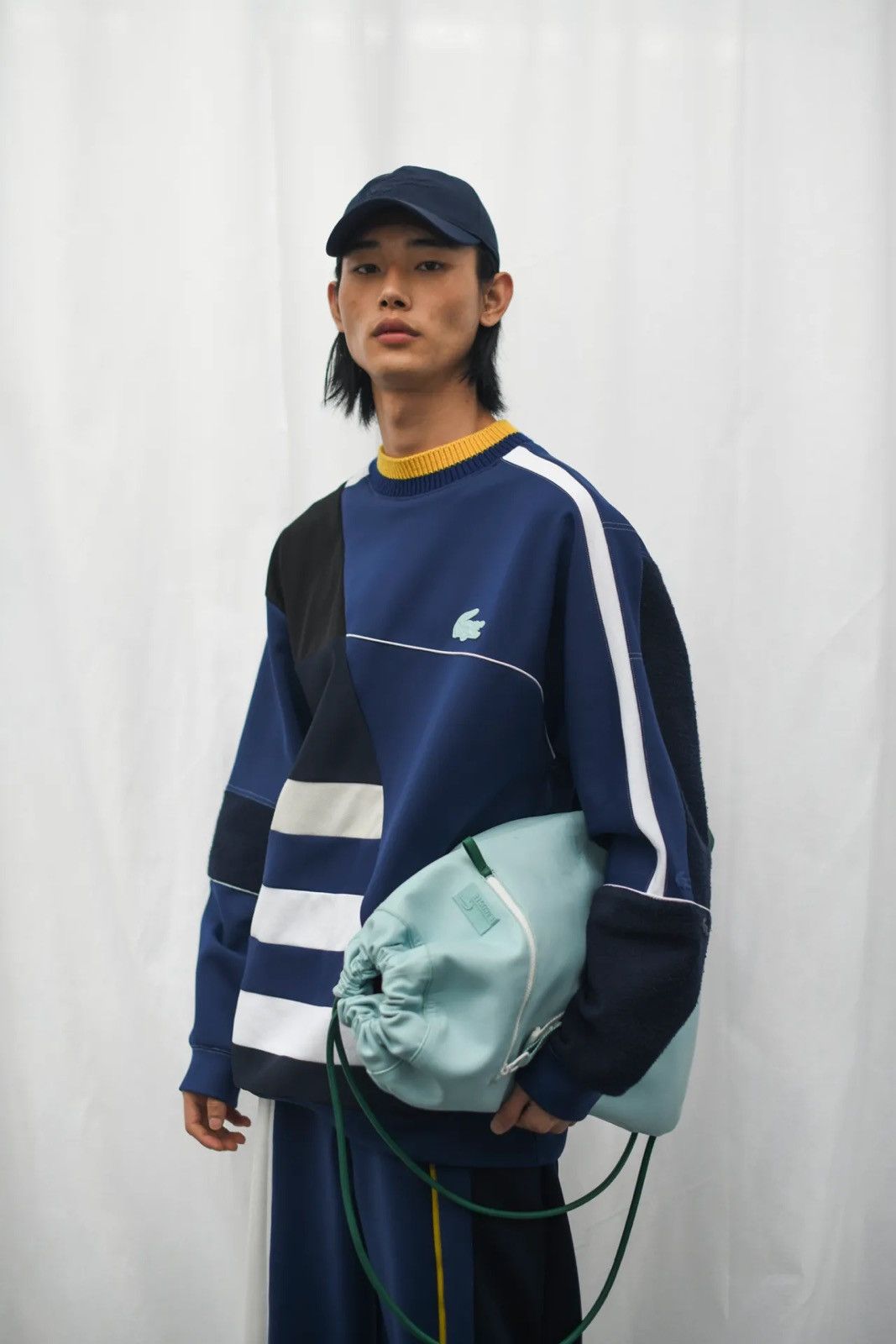 Lacoste Lacoste Paris Fashion Week 2019 Size US XL / EU 56 / 4 - 1 Thumbnail