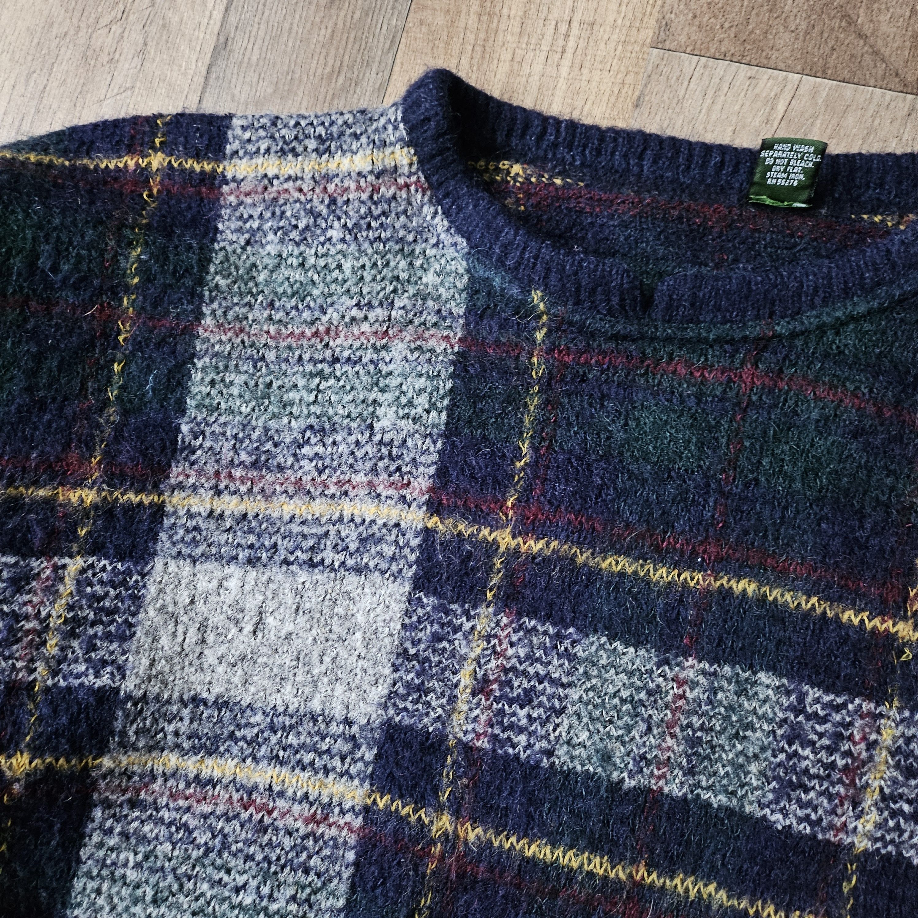 Vintage Vintage 1990s Knit Checker Knit Crewneck Sweater Italy Size M / US 6-8 / IT 42-44 - 4 Thumbnail