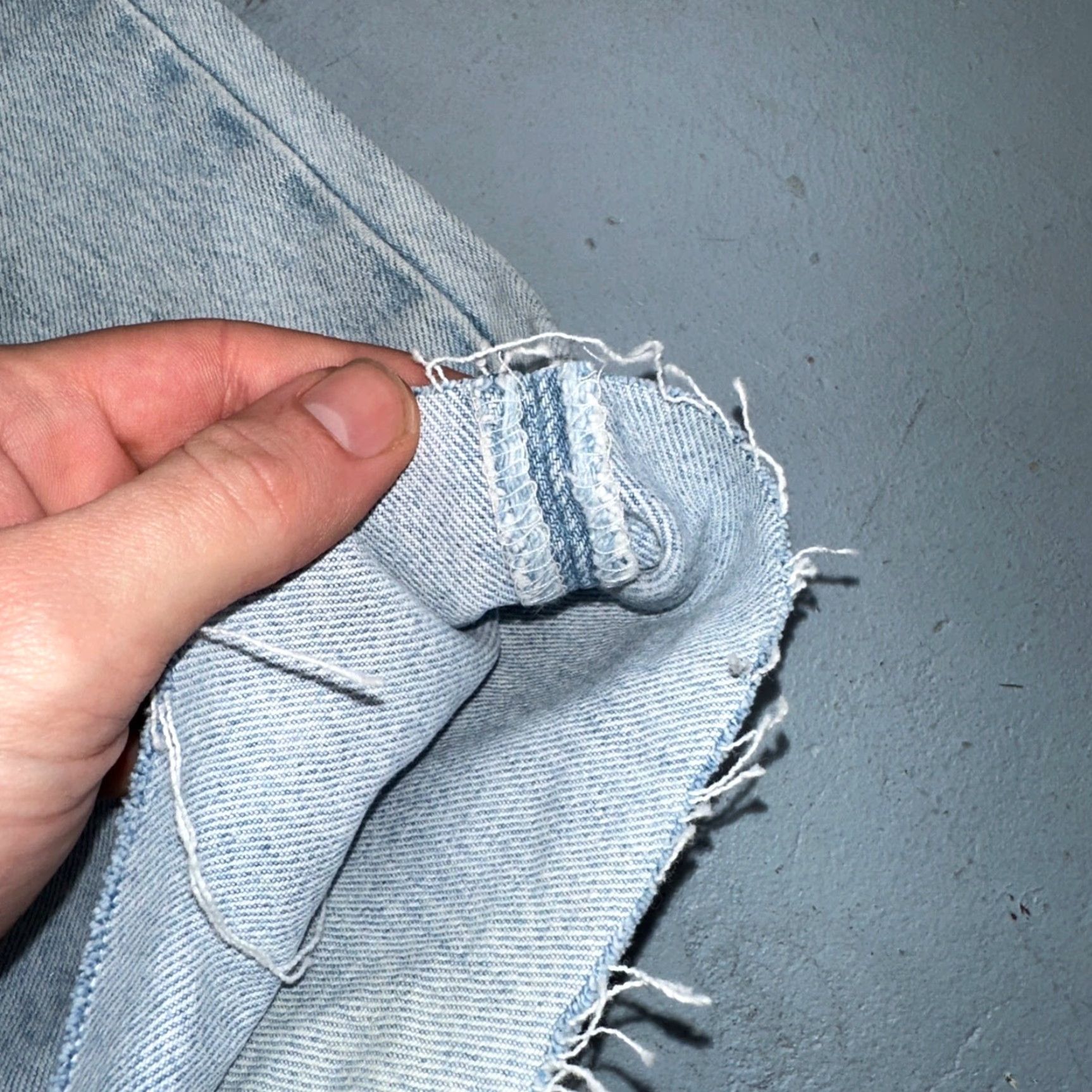 Levi's VINTAGE Levi's 501 Jeans Straight Men 30x34 Blue Light Wash USA 90s Component: Comfort Size US 30 / EU 46 - 4 Thumbnail