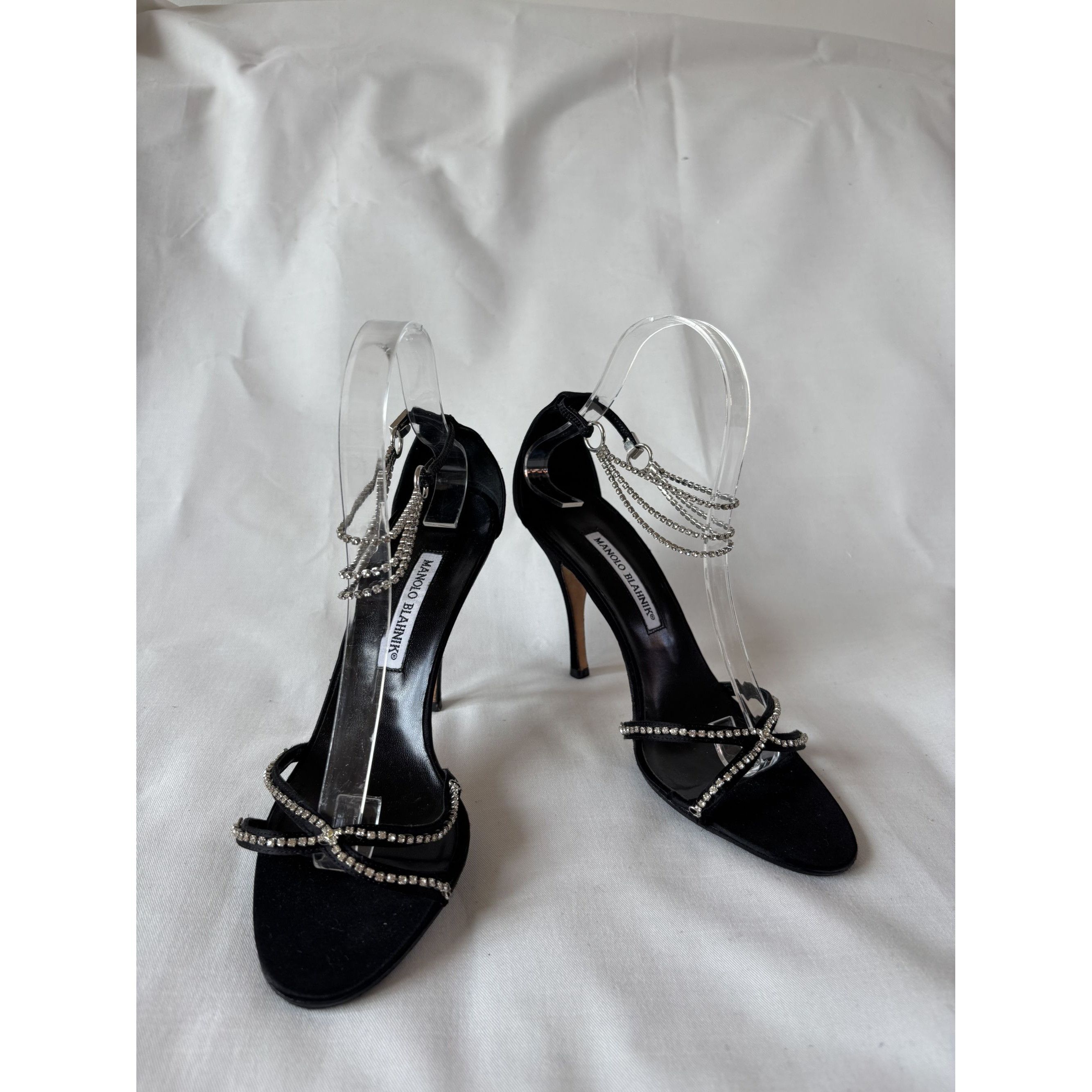 Manolo Blahnik Manolo Blahnik crystal pumps Size US 6.5 / IT 36.5 - 3 Thumbnail