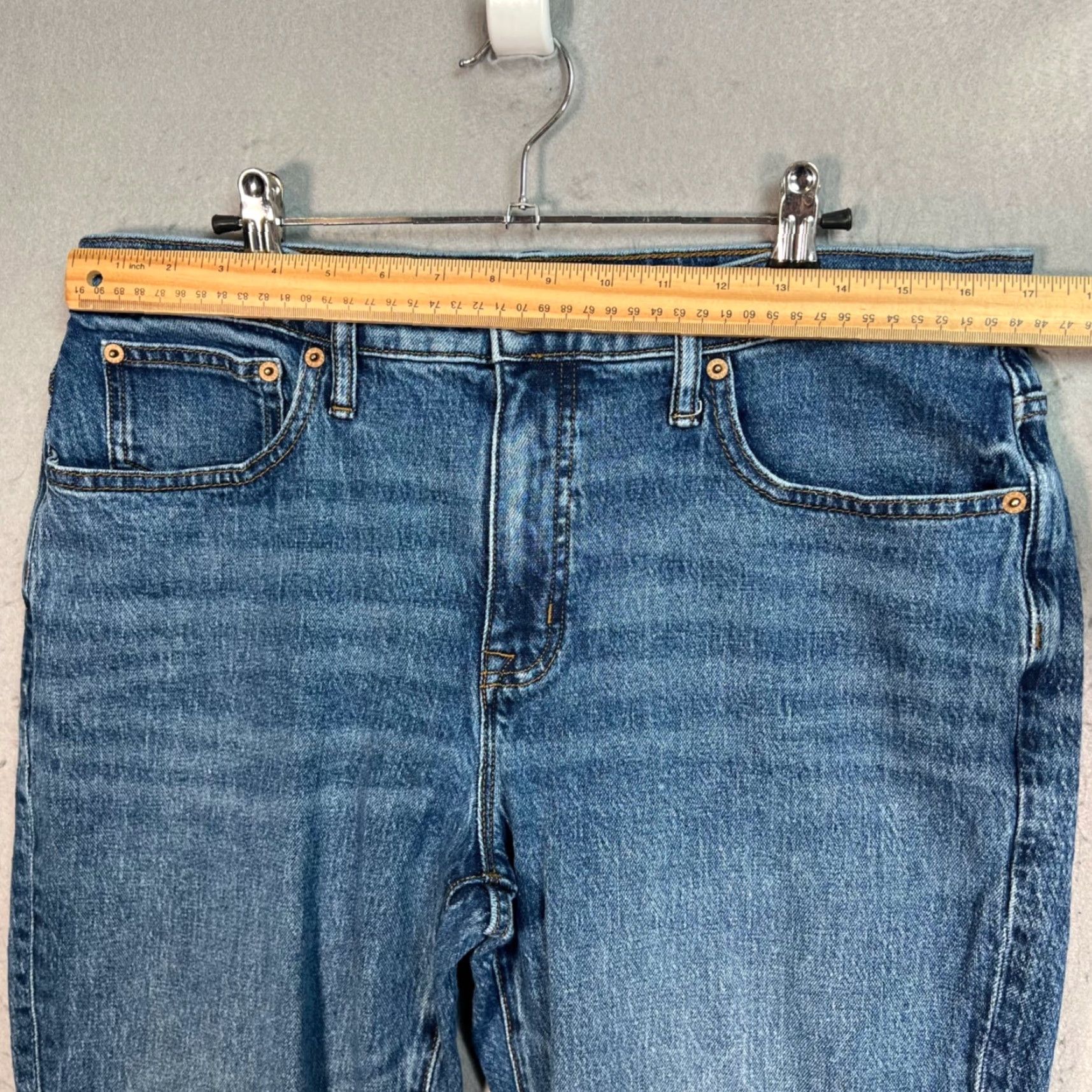 J.Crew J.CREW Slim Boyfriend Jeans 30 Blue Medium Denim Cotton Blend Frayed Hem 5-Pocket Womens Size 30" / US 8 / IT 44 - 5 Thumbnail