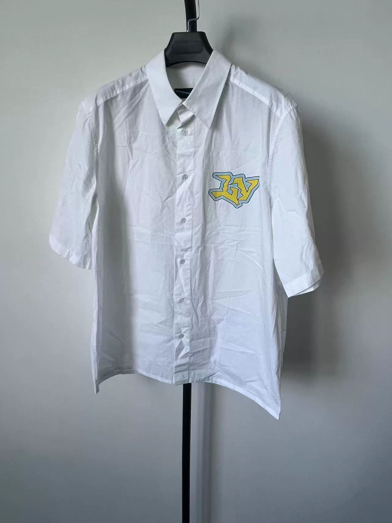 Louis Vuitton louis vuitton logo print short sleeve shirt Size US M / EU 48-50 / 2 - 1 Thumbnail