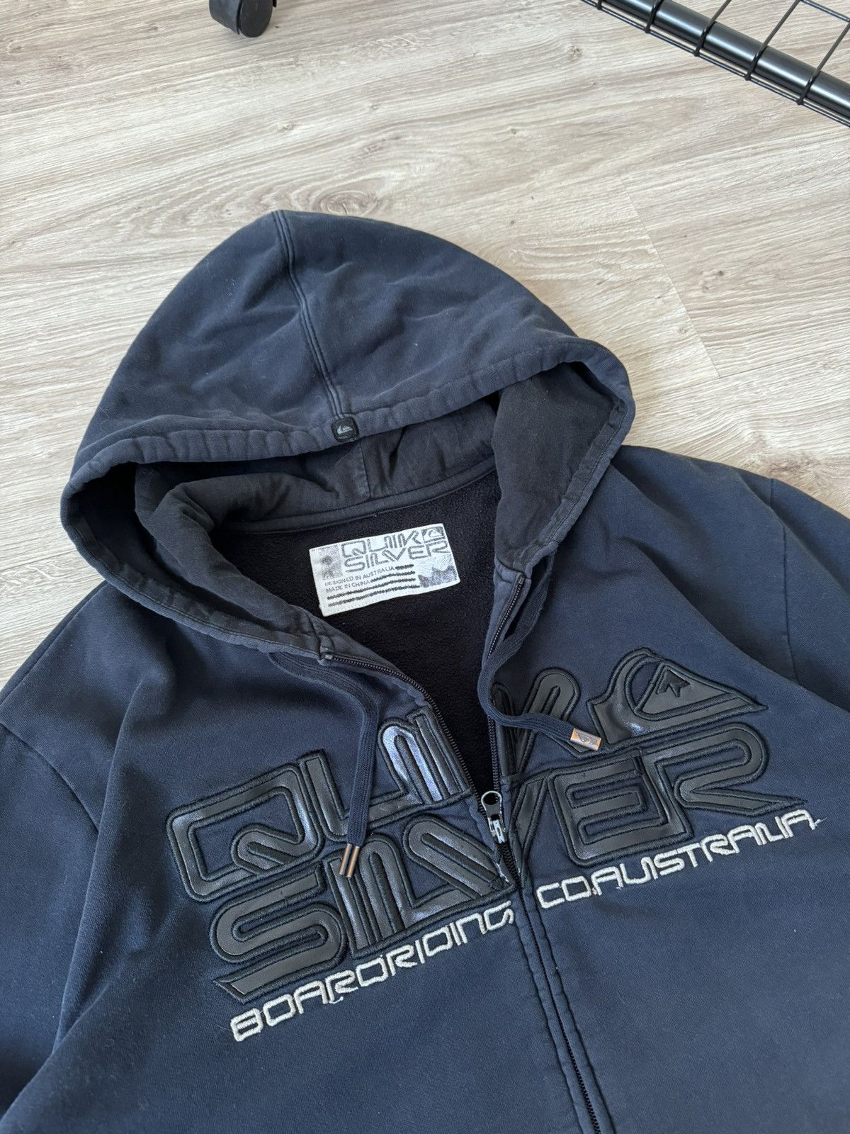 Quiksilver Vintage Y2K Quiksilver Embroidered Big Logo Zip Hoodie Size US XL / EU 56 / 4 - 3 Thumbnail