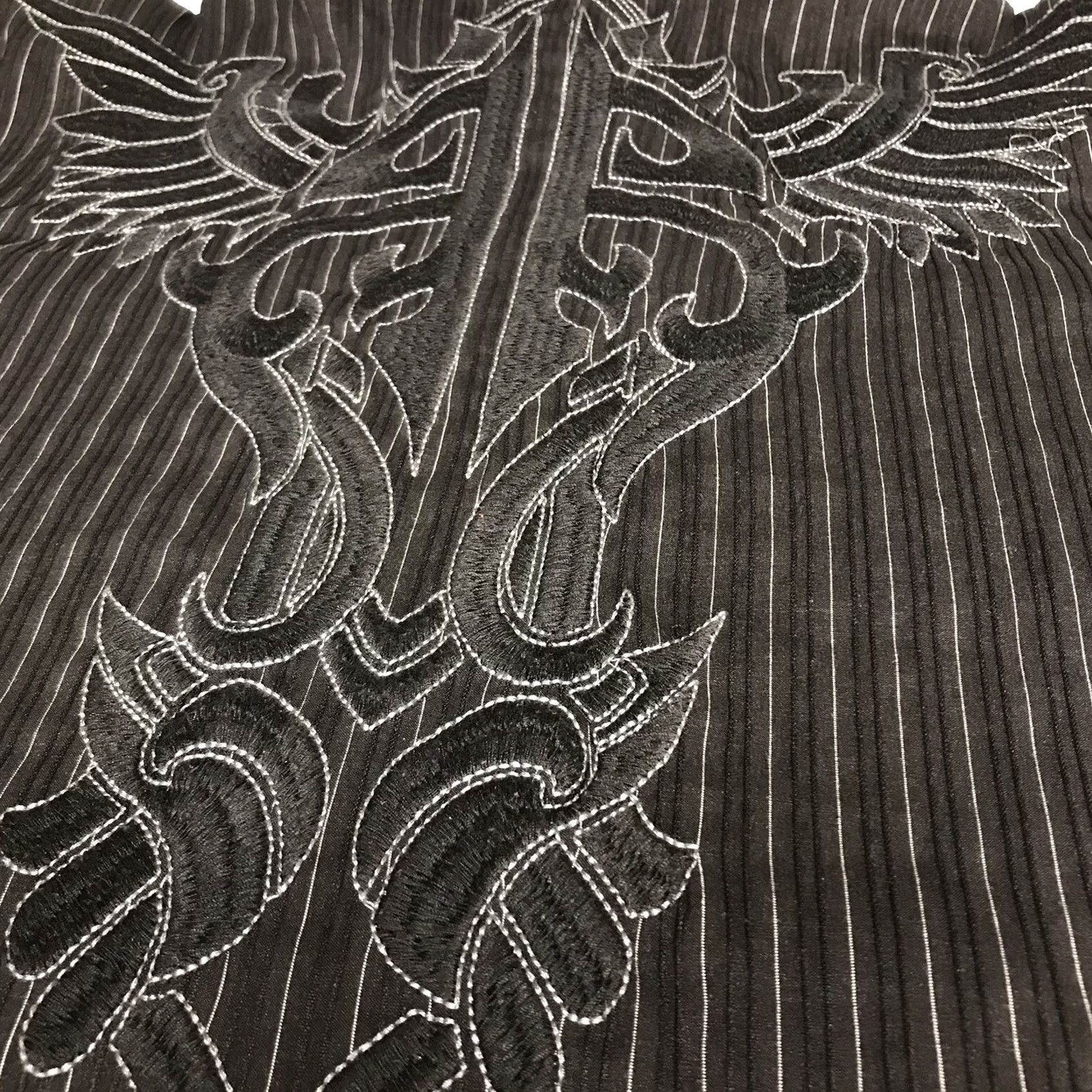 Roar Roar Men Black Stripe Damask Embroidered Stretch Button-Up Long Sleeve Dress Shirt XL Size US XL / EU 56 / 4 - 5 Thumbnail