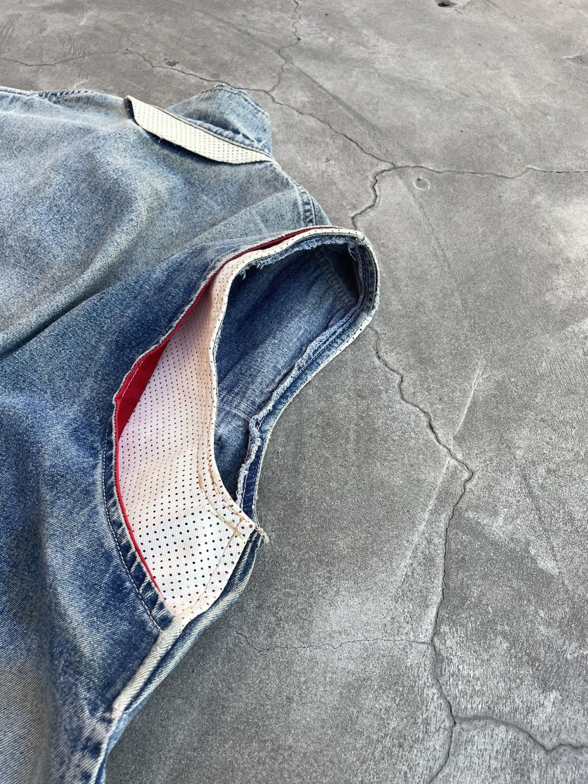 Vintage 1970s Leather Vest On Riri Zipper, Stonewashed Denim- Wescot Size US L / EU 52-54 / 3 - 15 Thumbnail