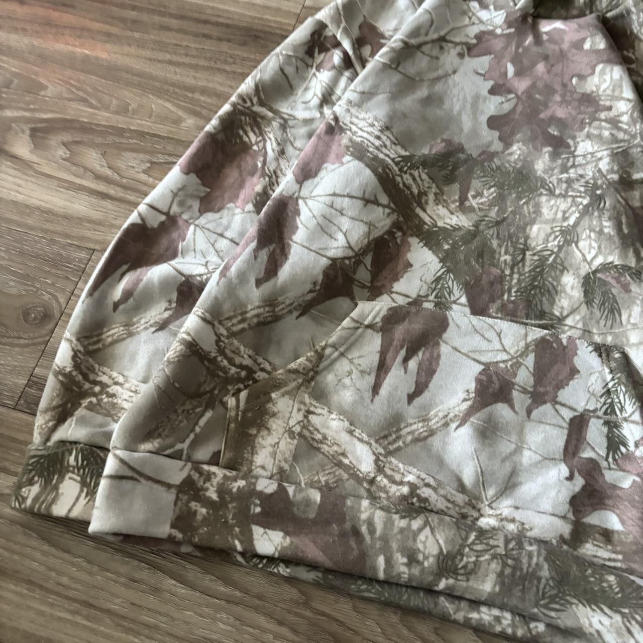 Vintage Crazy Vintage Y2K/2000s Tree Camo Streetwear Oversized Pullover Hoodie! Size L Size US L / EU 52-54 / 3 - 3 Thumbnail