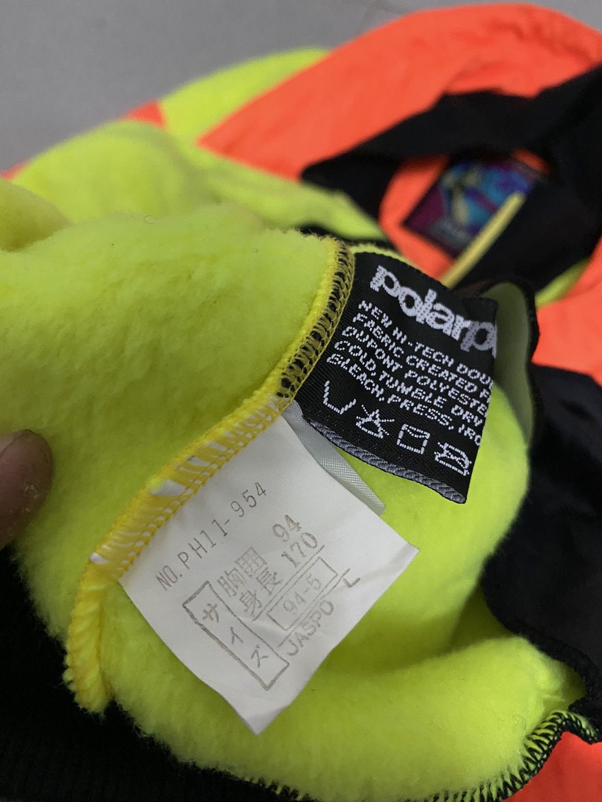 Phenix Offer Phenix Gilles Becker Snowboarding Jacket Size US L / EU 52-54 / 3 - 6 Thumbnail