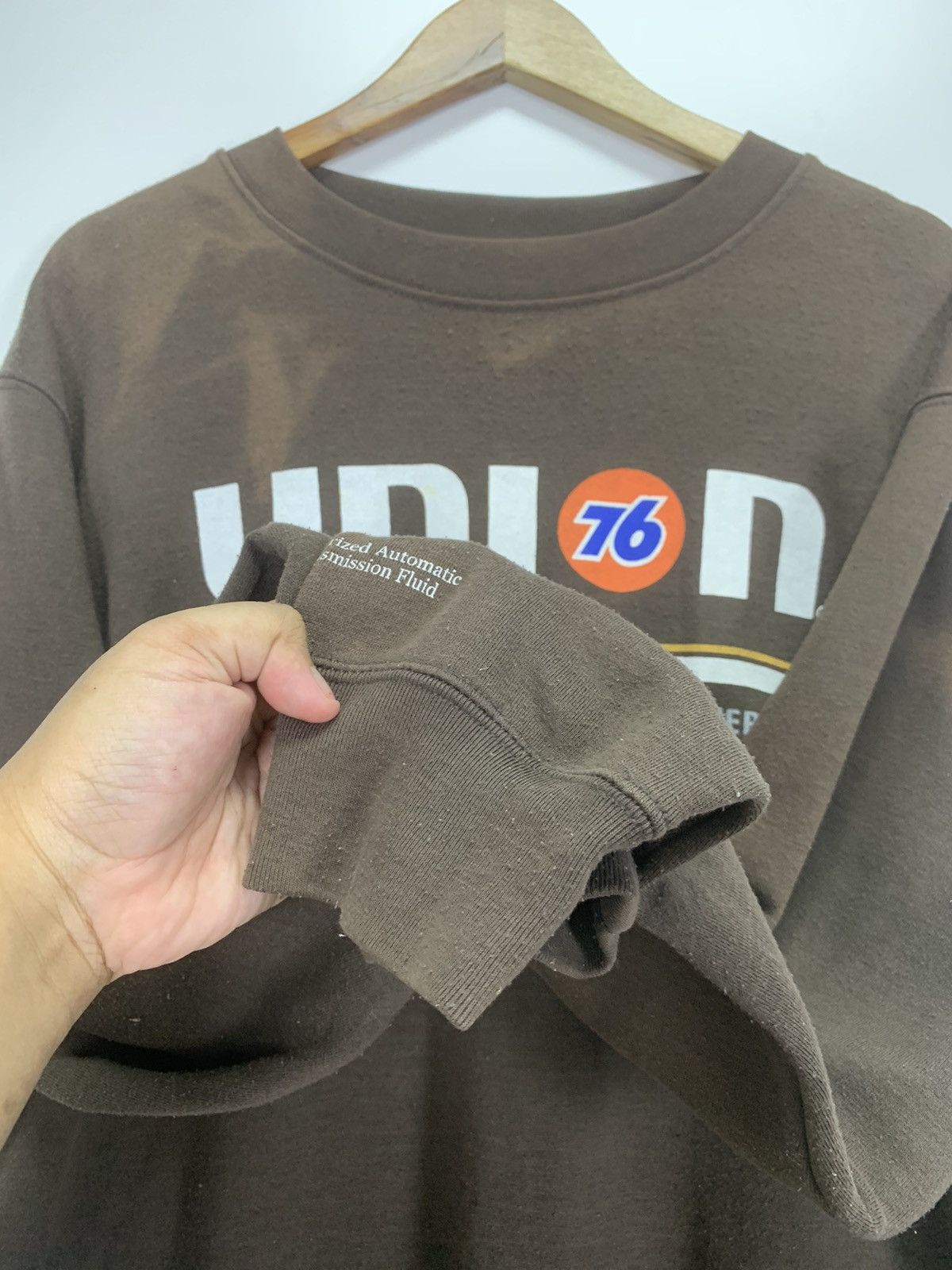 Vintage Vintage Lubricants 76 Racing Sweater Size US XL / EU 56 / 4 - 8 Thumbnail