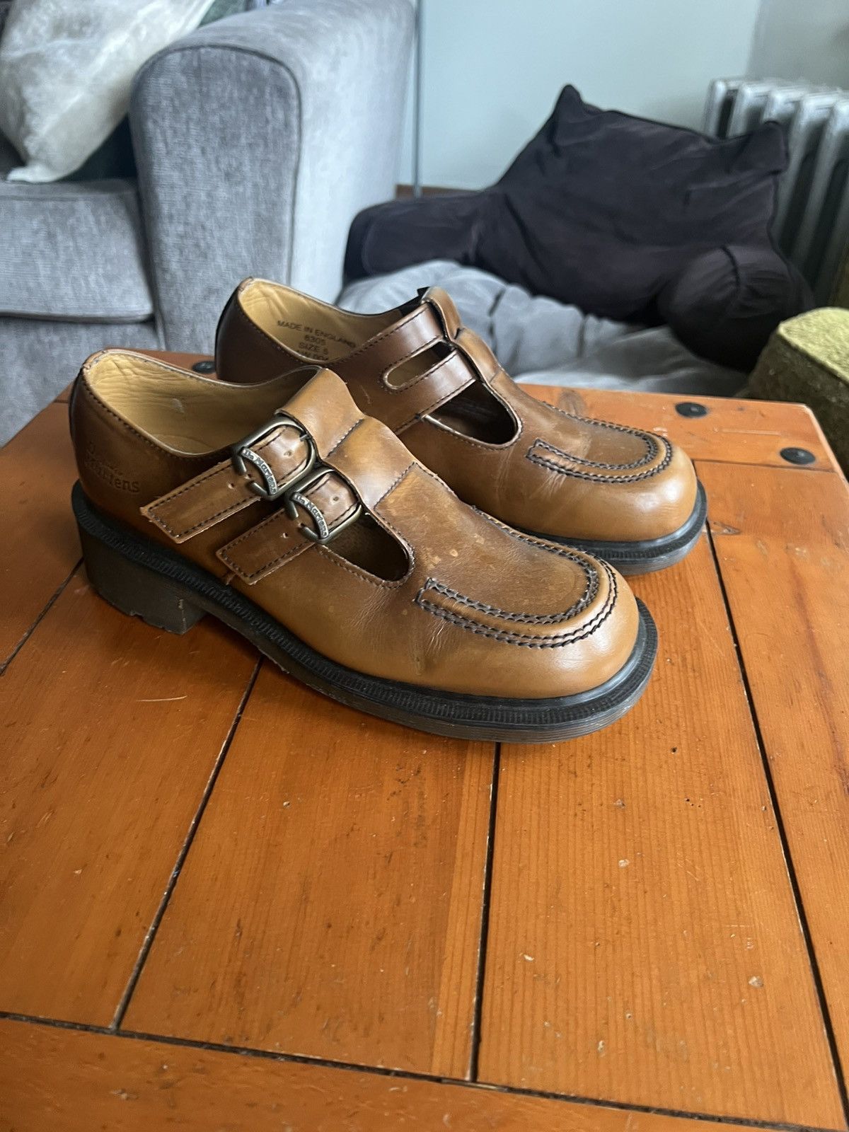 Dr. Martens Vintage Dr Martens Made in England Mary Janes (Brown, UK 5) Size US 7.5 / IT 37.5 - 1 Thumbnail