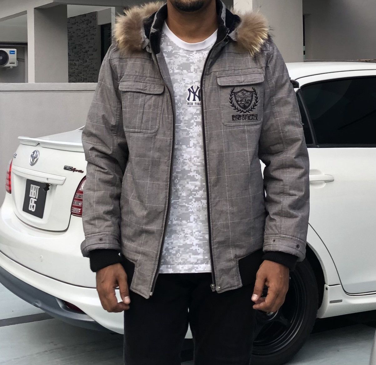 Karl Kani Karl Kani Acrylic Fur Raccoon Hoodie Lined Fleece Jacket Size US M / EU 48-50 / 2 - 16 Thumbnail