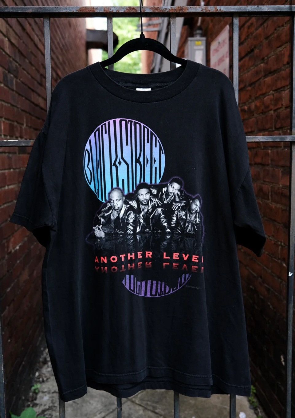 Band Tees 97 BlackStreet “No Diggity” Tour Tee Size US XL / EU 56 / 4 - 1 Thumbnail