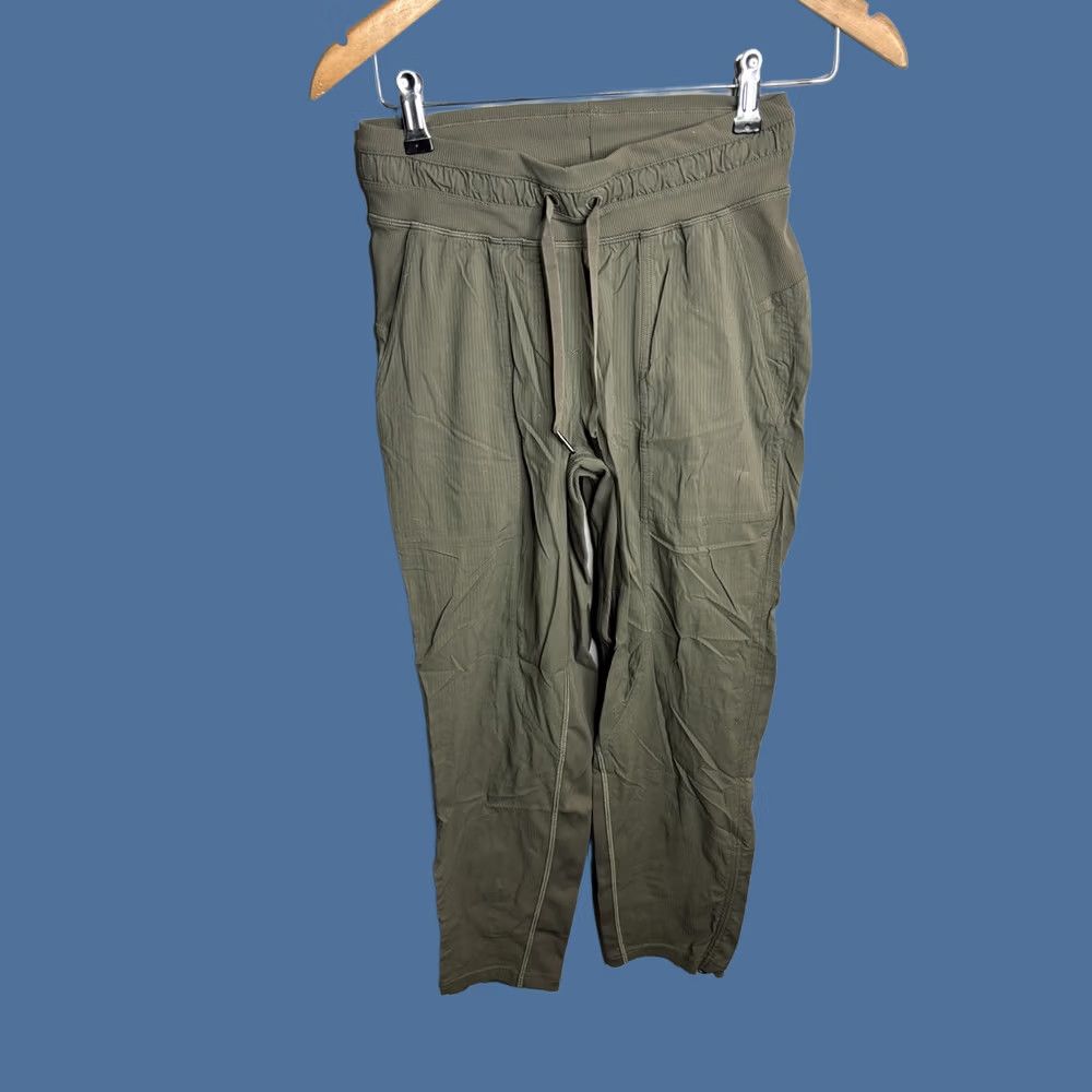 Lululemon Lululemon Pants Mens Medium Jogger Drawstring Waist Lightweight Yoga Athletic Olive Green Size 32" / US 10 / IT 46 - 1 Thumbnail