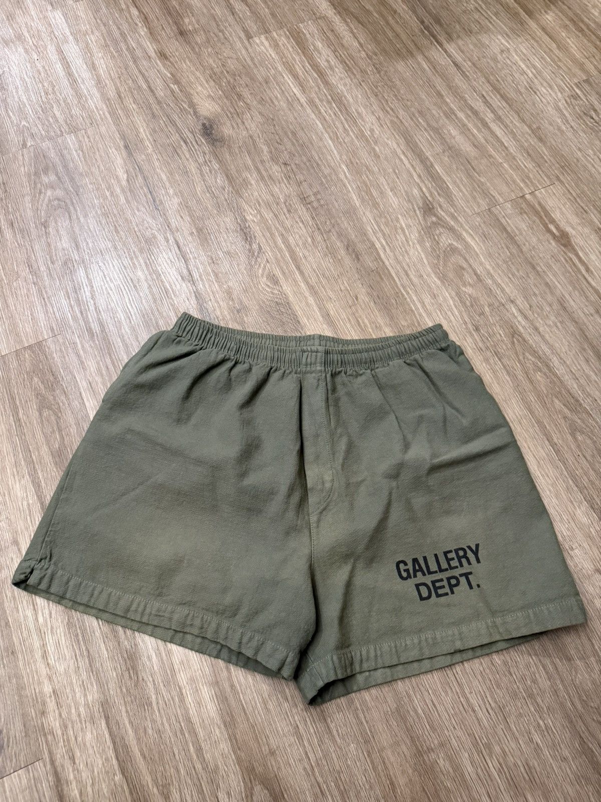 Gallery Dept. Gallery Dept Sweatshorts Green Size Large Size US 30 / EU 46 - 1 Thumbnail