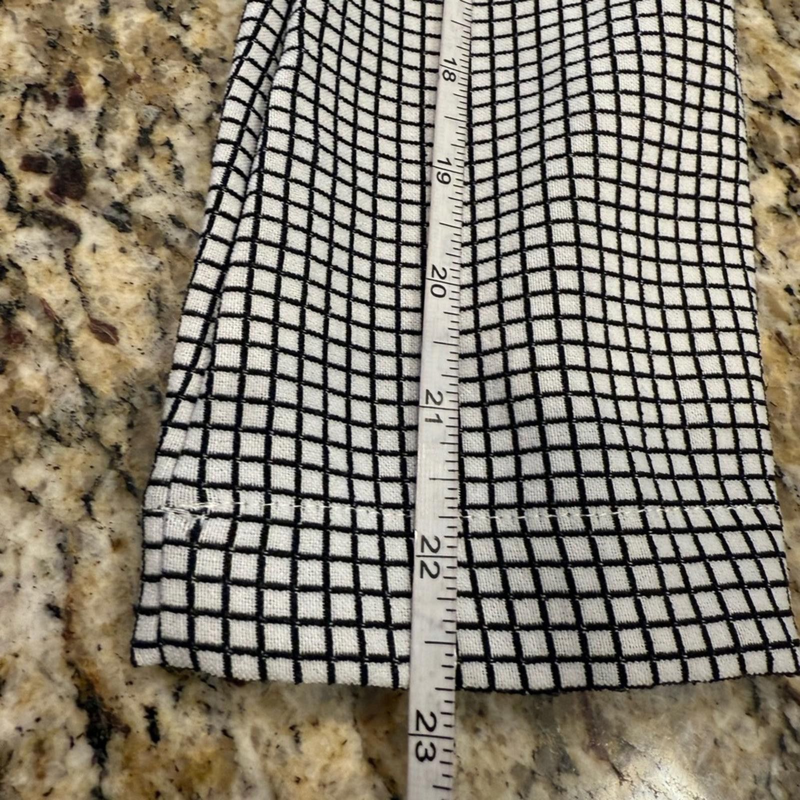 Other Max Studio blazer monochromatic black & white plaid SZ LG Size L / US 10 / IT 46 - 10 Thumbnail