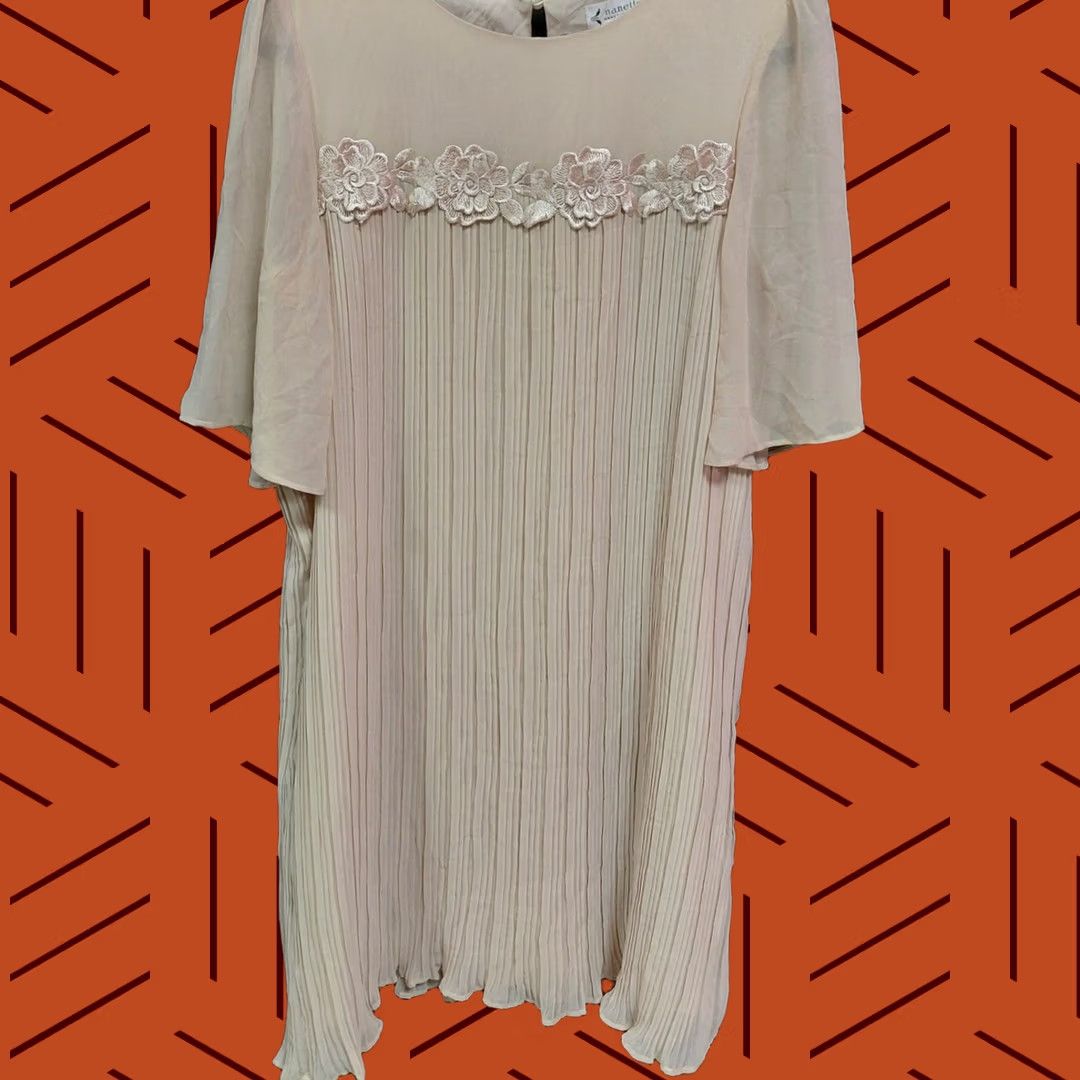 Nanette Lepore Nanette Lepore Floral Embroidered Beige Knee Length Dress Size 10 Size L / US 10 / IT 46 - 1 Thumbnail