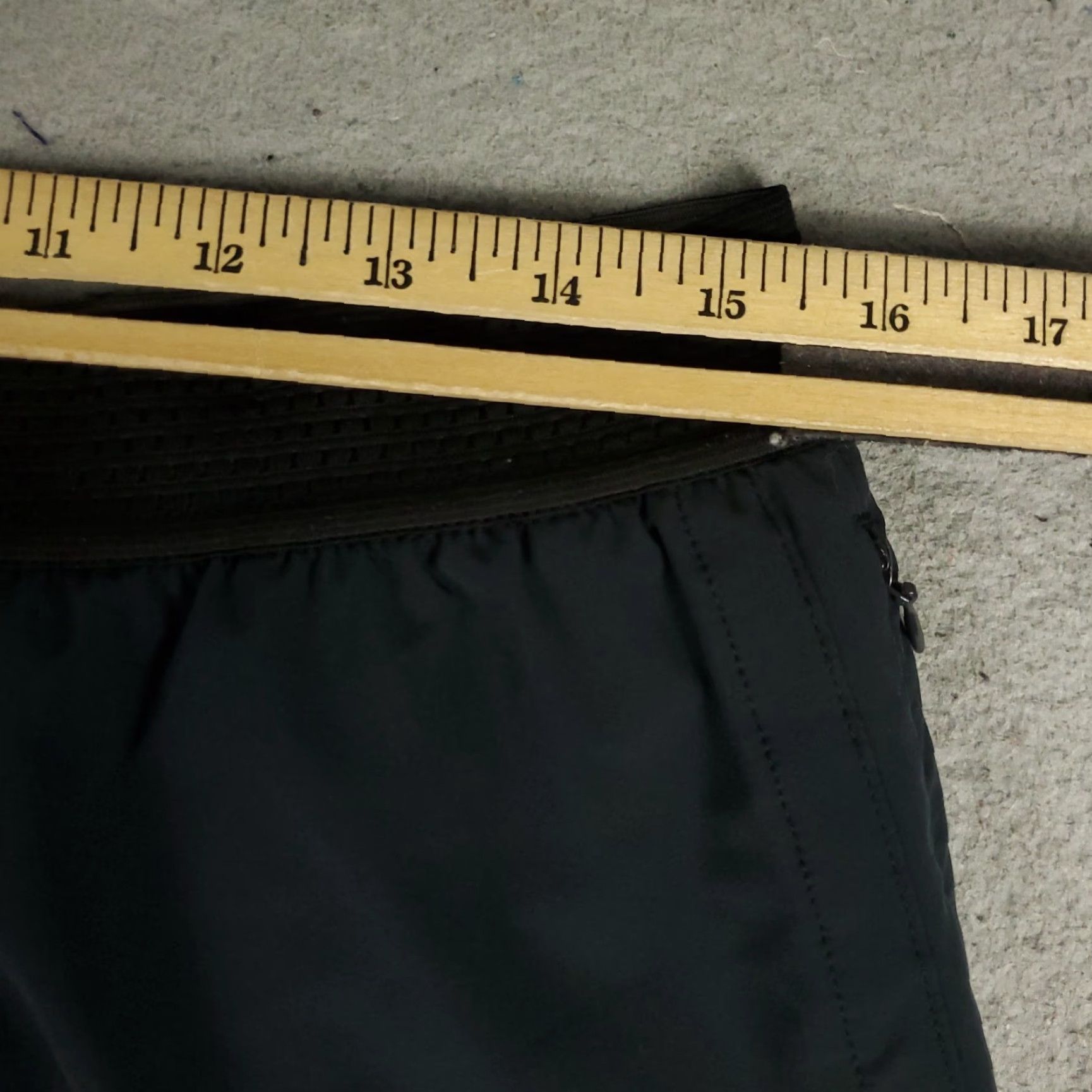 Rhone Rhone Mens Large Black Linerless Active Training Shorts Lace Tie Stretch Size US 33 - 4 Thumbnail
