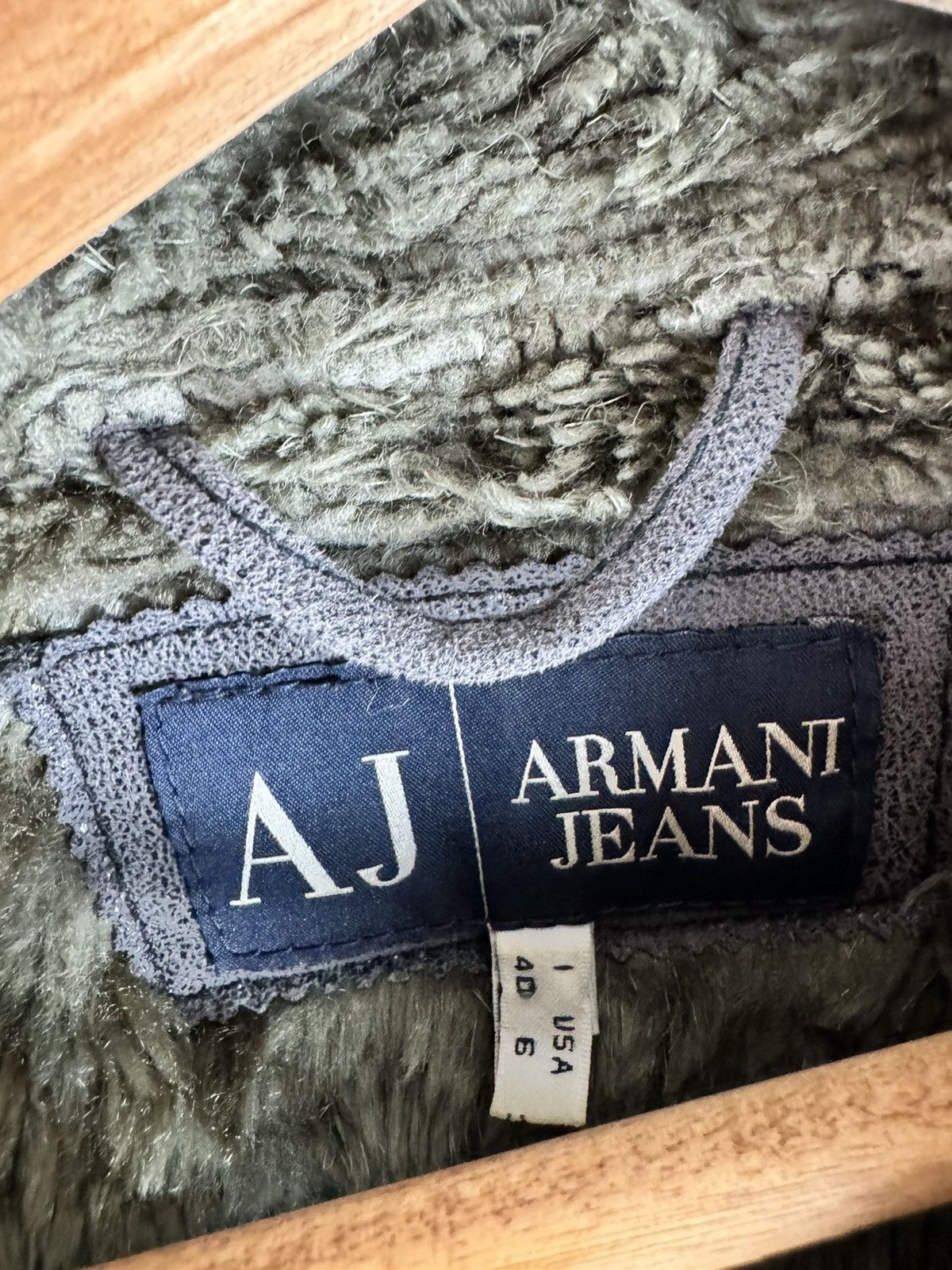 Emporio Armani Emporio Armani Shearling faux Fur Jacket Size M / US 6-8 / IT 42-44 - 3 Thumbnail