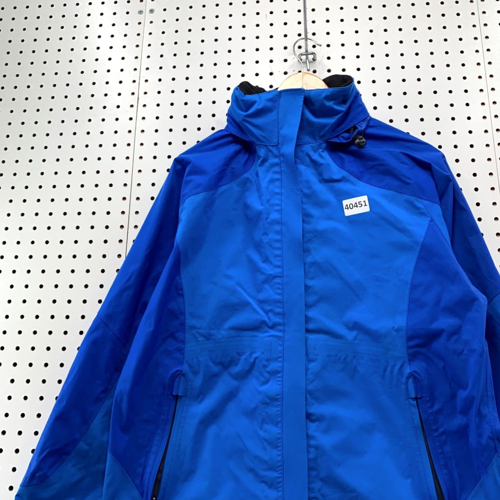 Vintage VINTAGE LL BEan Rain Coat Womens Medium Hooded Water Proof Blue Zip 22x27 Size M / US 6-8 / IT 42-44 - 6 Thumbnail