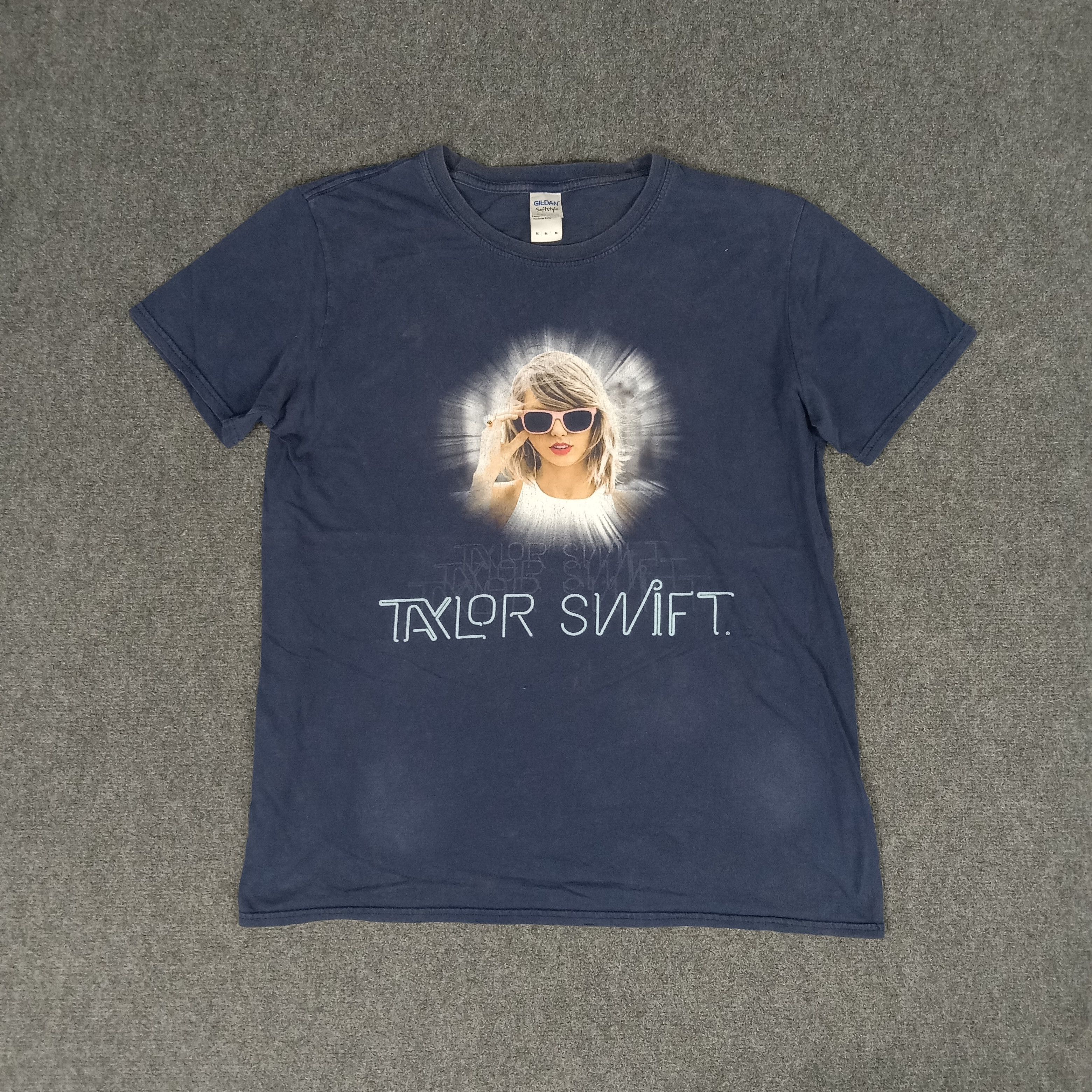 Band Tees × Vintage Taylor Swift American Solo Singer Tour Tshirt Size US XXL / EU 58 / 5 - 1 Thumbnail