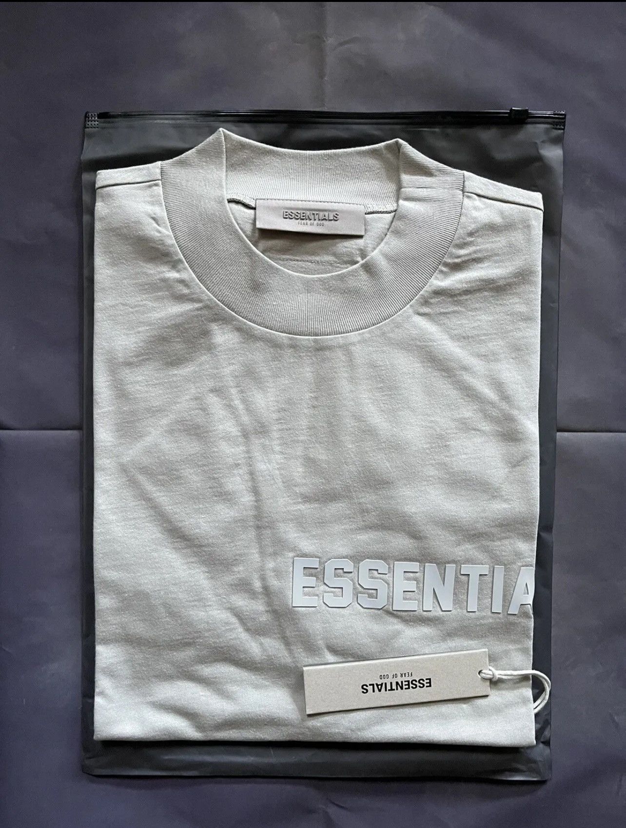 Essentials × FOG × Fear of God FOG - Essentials Fear Of God Seal SS23 T-Shirt Sz (L) Size US L / EU 52-54 / 3 - 1 Thumbnail