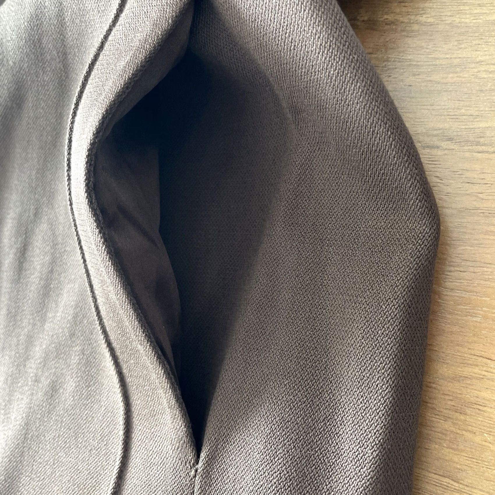 Vintage VINTAGE Chado Ralph Rucci 100% Wool Jacket Brown Solid Knit Coat Women S Mid-Length Long Sleeve Button Size S / US 4 / IT 40 - 6 Thumbnail