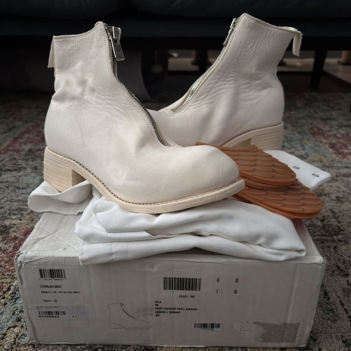 Guidi PL1 front zip ankle boot cream horse leather PL2 37 Size US 7 / IT 37 - 1 Thumbnail