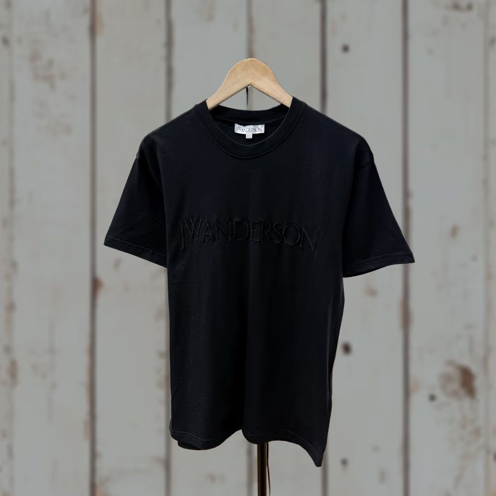 JW Anderson J.W.Anderson Classic T-Shirt Embroidered Big Logo Rare Black S Mens Shirt Size US S / EU 44-46 / 1 - 1 Thumbnail