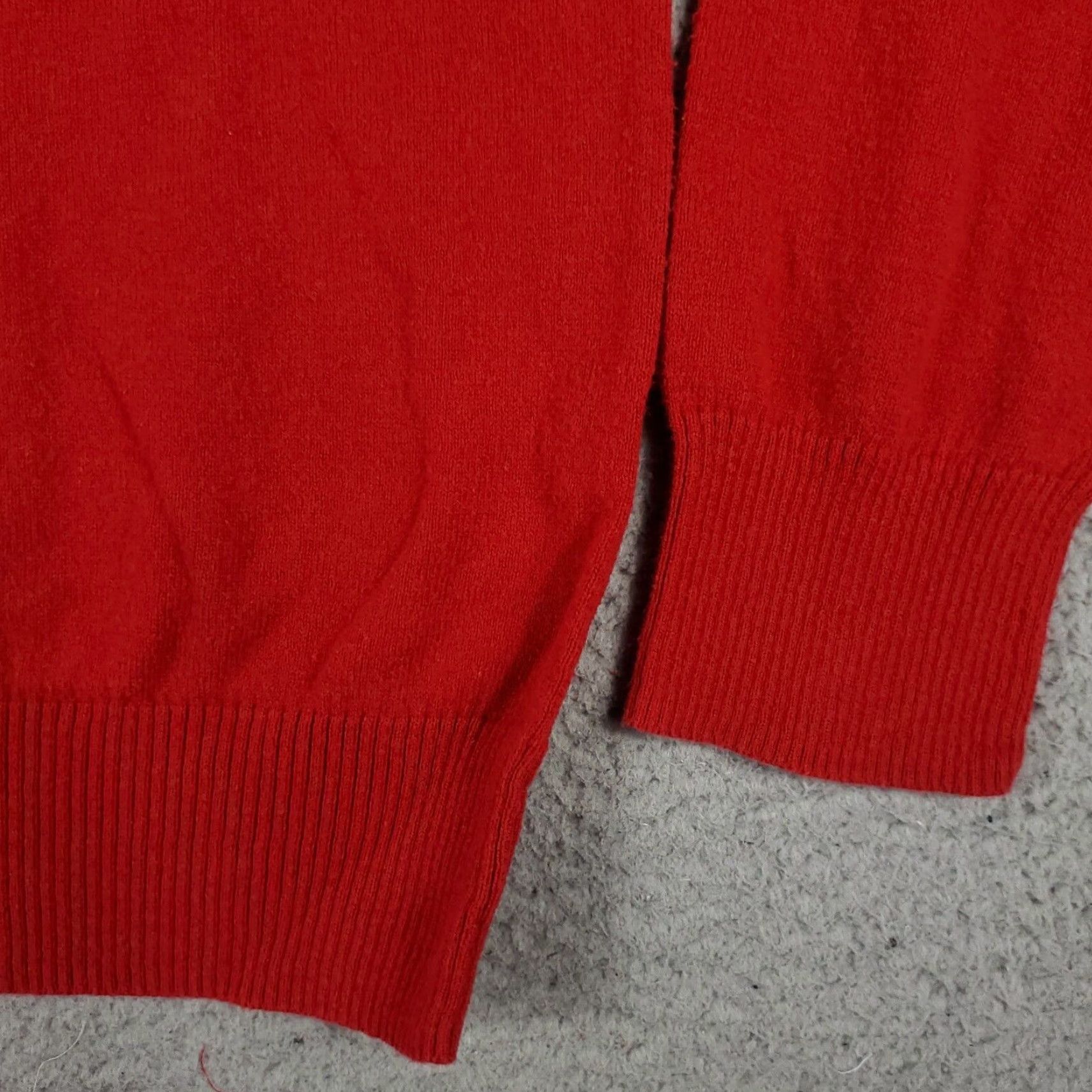 American Eagle Outfitters American Eagle Mens Large Red V Neck Casual Pullover Sweater Size US L / EU 52-54 / 3 - 5 Thumbnail