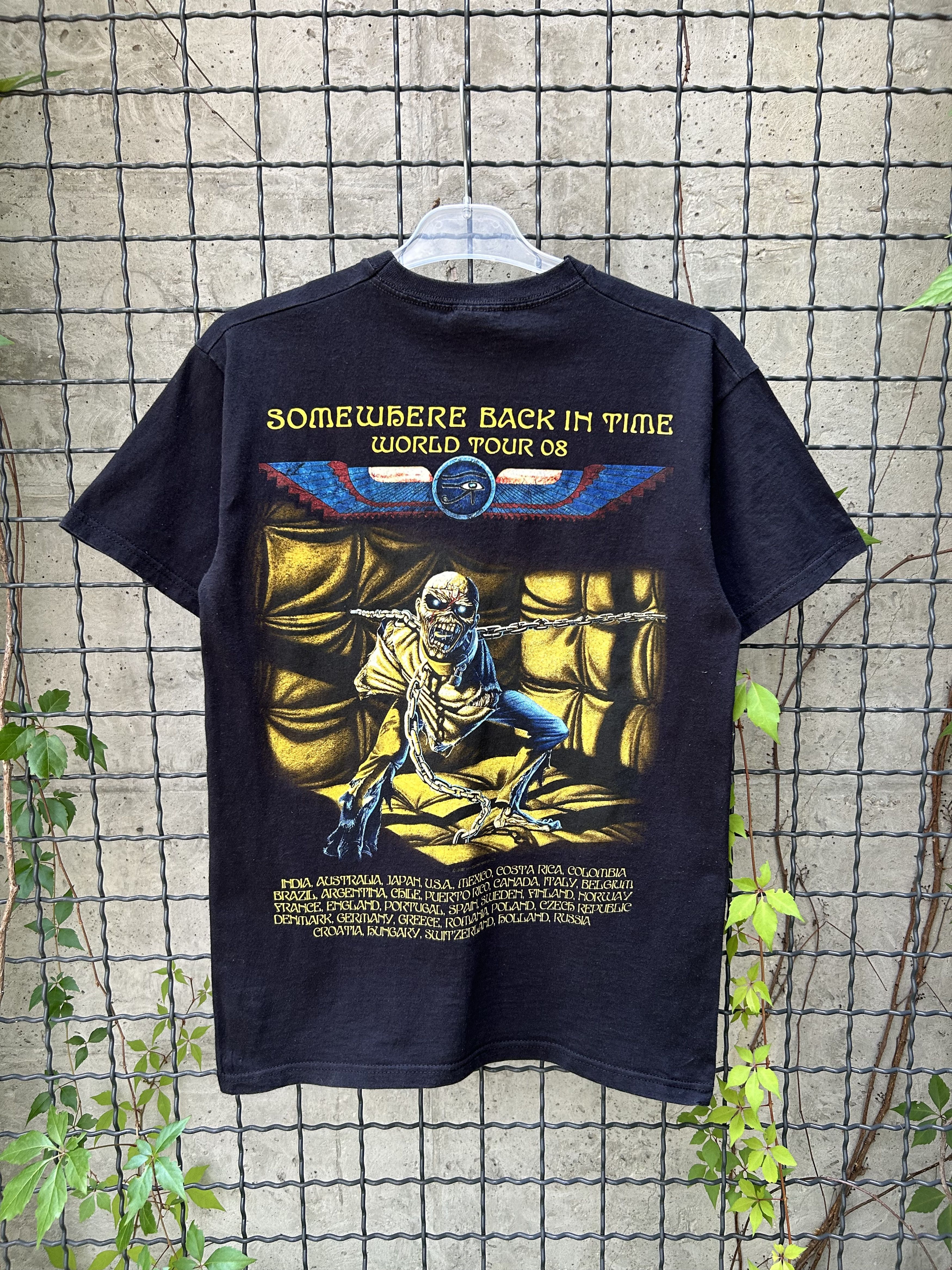 Band Tees Vintage 2005 Iron Maiden Rock Band Tour T-shirt Size US S / EU 44-46 / 1 - 2 Thumbnail
