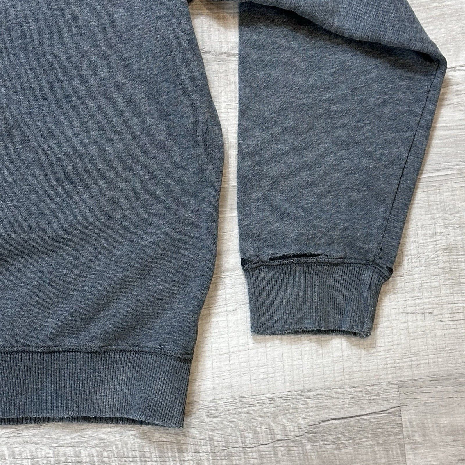 Nike Vintage Nike Hoodie Sweatshirt Gray Big Logo Center Swoosh Size US XL / EU 56 / 4 - 14 Thumbnail