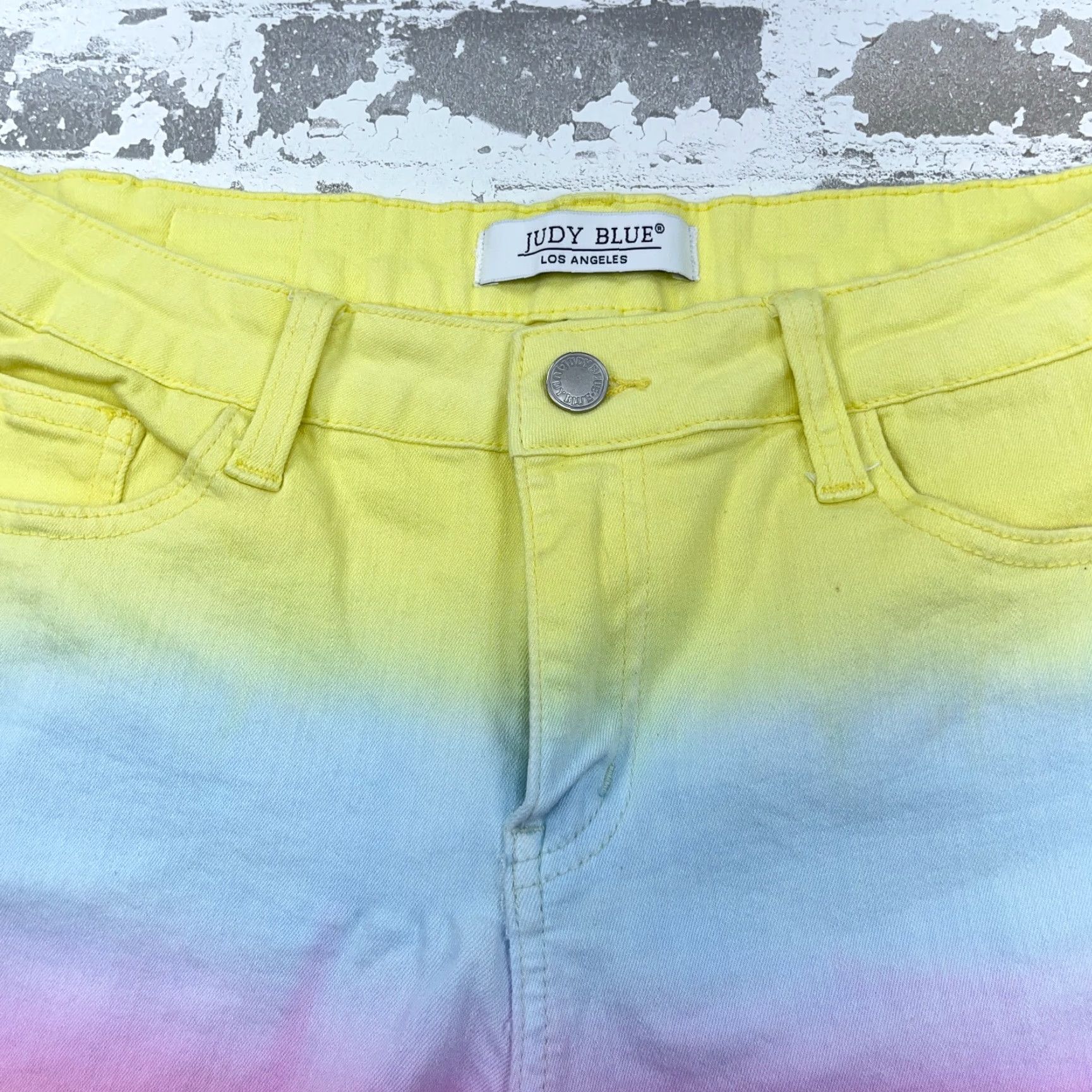 Vintage Judy Blue Shorts Women Medium Cut Off Jorts Yellow Pink Blue Ladies 29" Waist Size 32" / US 10 / IT 46 - 4 Thumbnail
