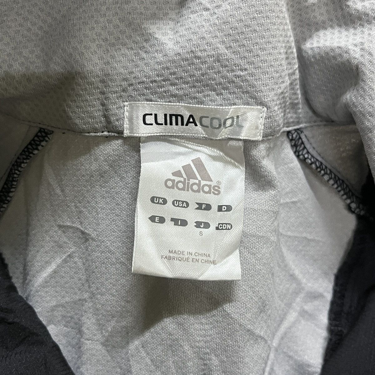 Adidas × Vintage Vintage Adidas Mock Neck Windbreaker Size US S / EU 44-46 / 1 - 5 Thumbnail