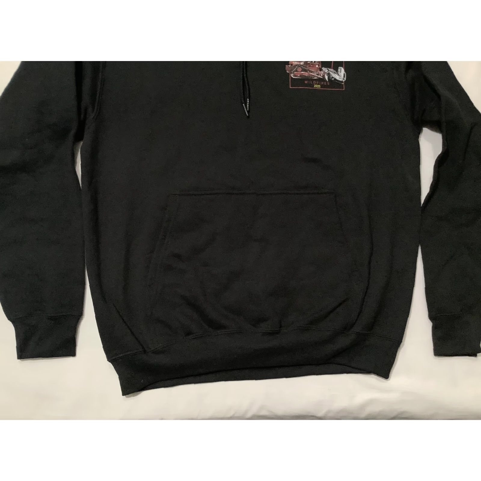 Port & Company VINTAGE Port & Company Hoodie M Black Southern California Wildfires 2025 Palisades Mens Graphic Print Pockets Hoodie Size US M / EU 48-50 / 2 - 5 Thumbnail