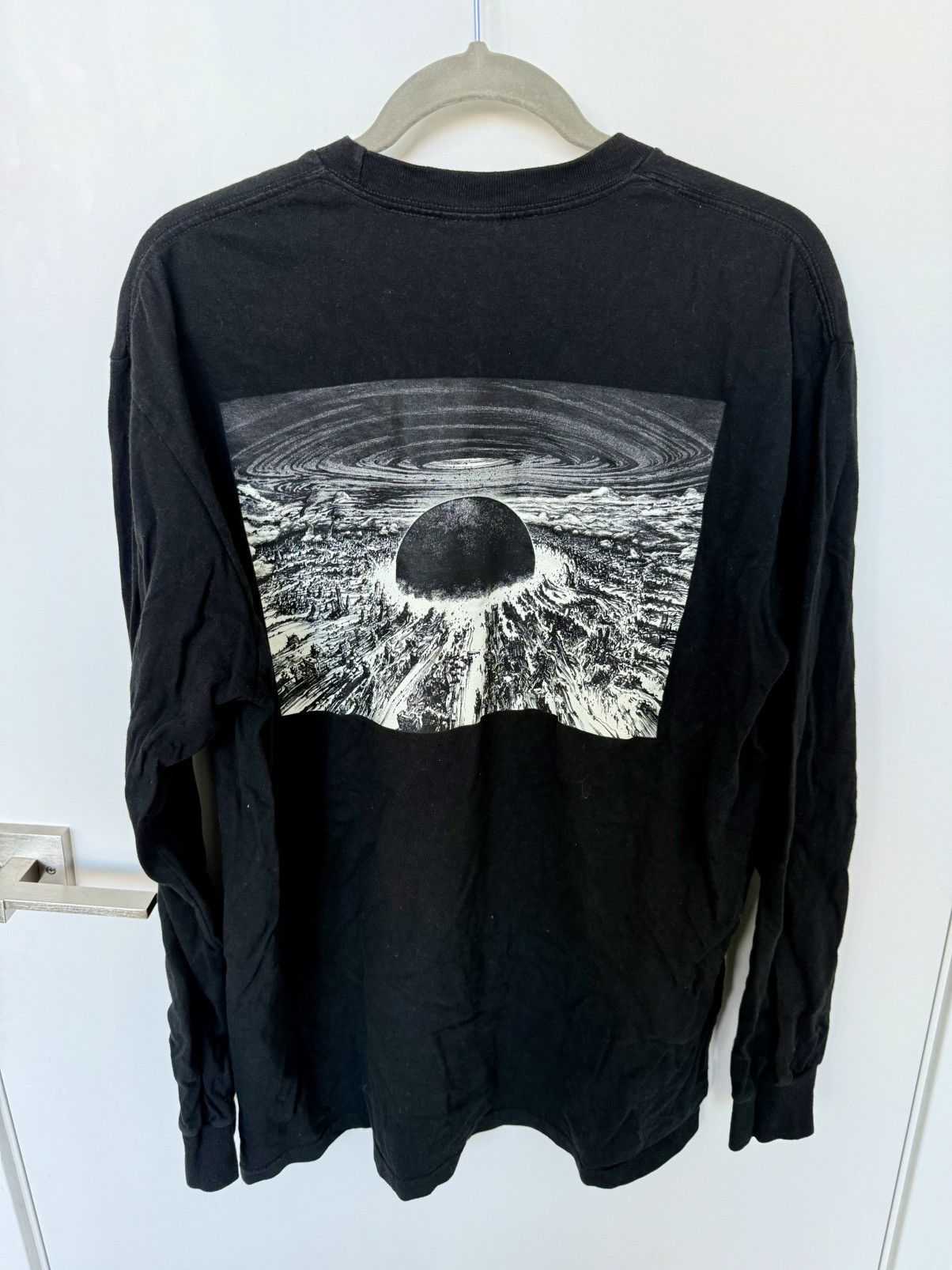 Supreme Supreme Akira Long Sleeve Size US L / EU 52-54 / 3 - 3 Thumbnail
