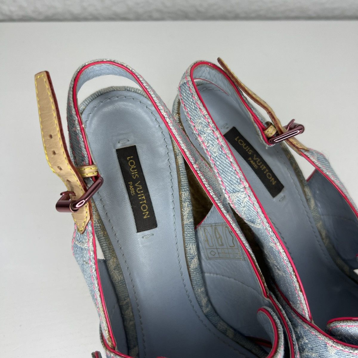 Louis Vuitton Louis Vuitton Wadge Espadrilles Platform Shoe Sandals Boots Size US 7 / IT 37 - 7 Thumbnail