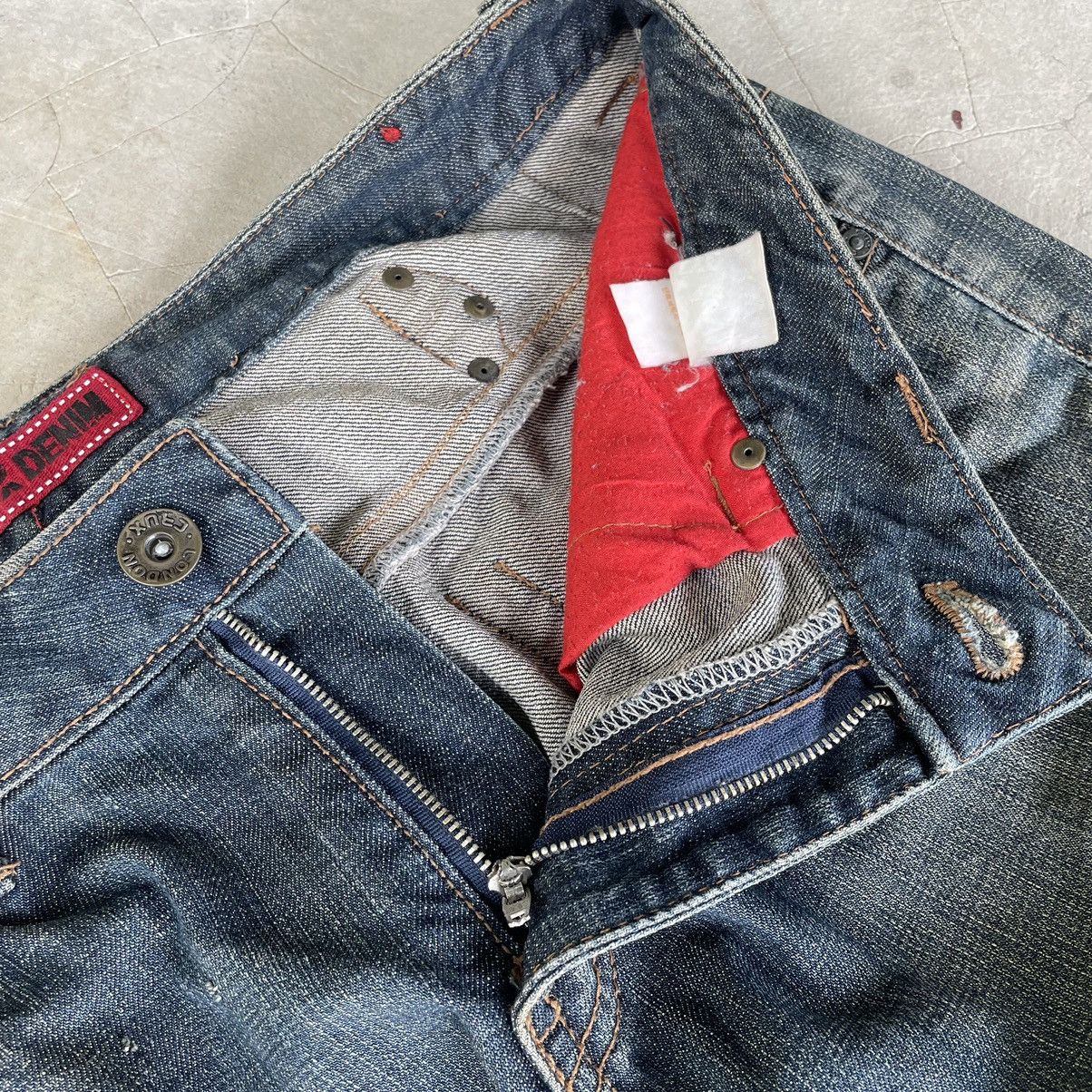 Southpole Y2K CRUX DENIM BAGGY BUCKLE DISTRESSED JEANS LONDON FLAG Size US 32 / EU 48 - 6 Thumbnail
