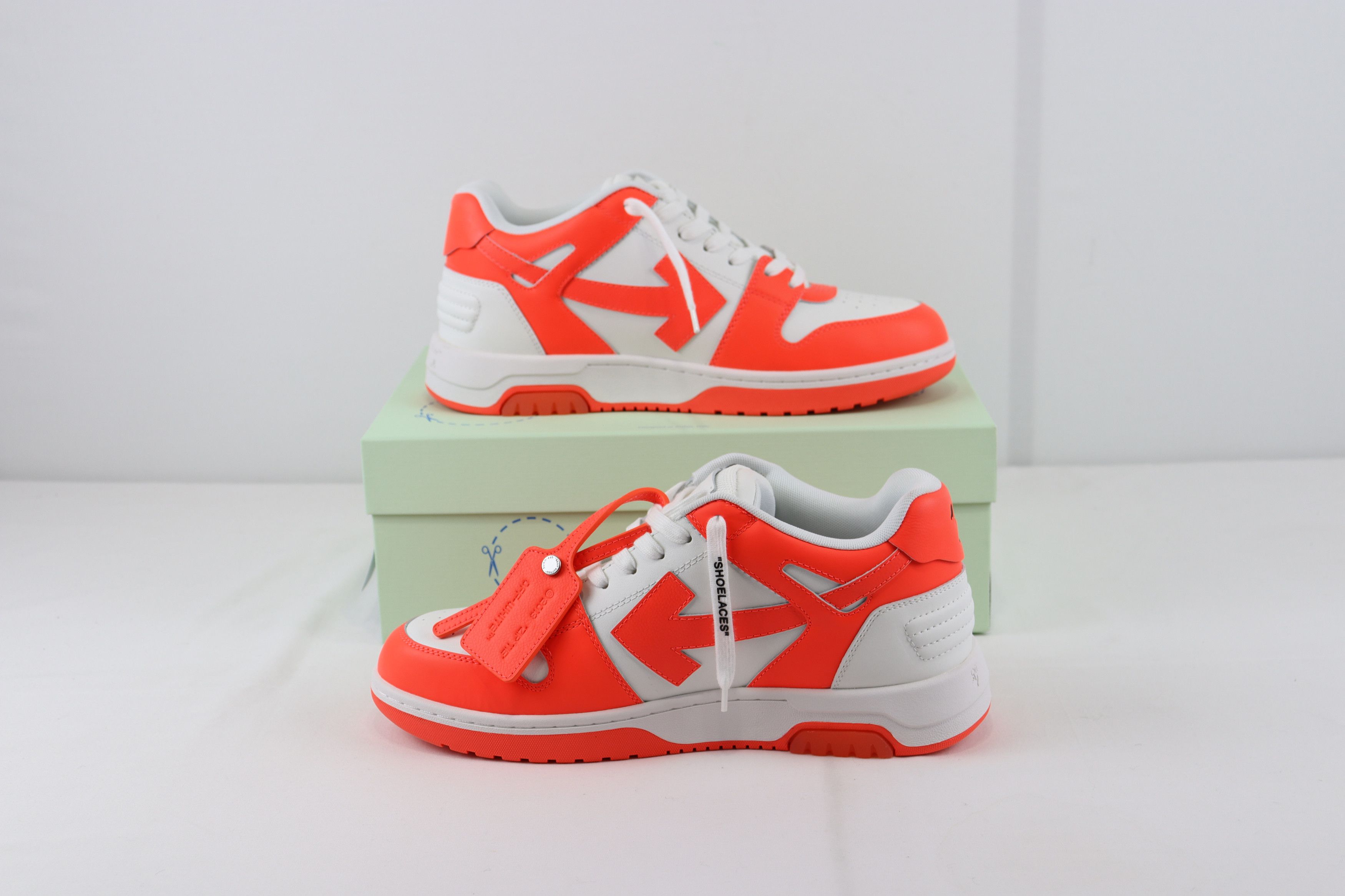 image of Off White O1Rshd1 Out Of Office Sneakers In Fluo Orange & White in Fluo Orange/White (Size 10)