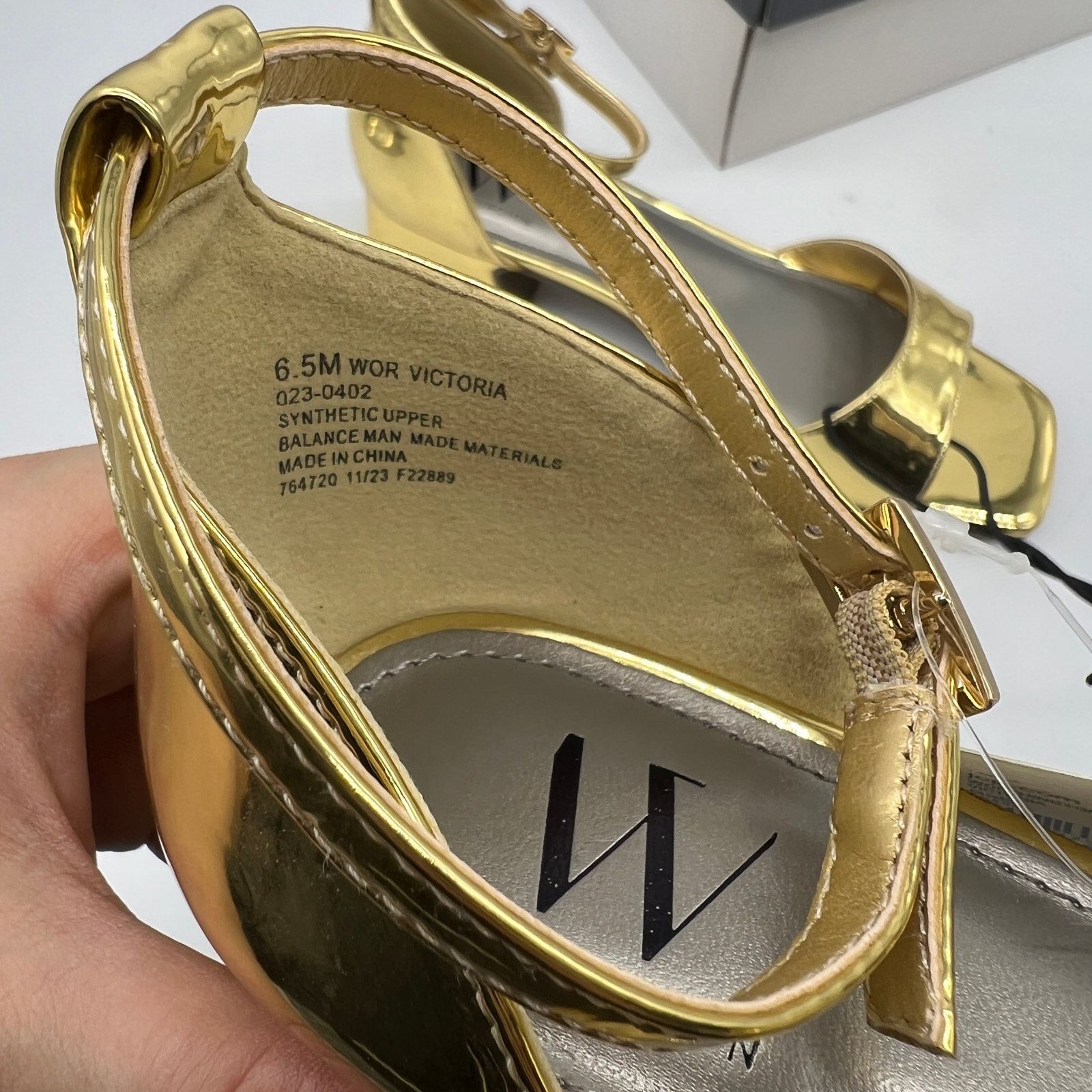 Other Worthington Womens Victoria Block Heel Pumps Gold Size 6.5M Size US 6.5 / IT 36.5 - 6 Thumbnail