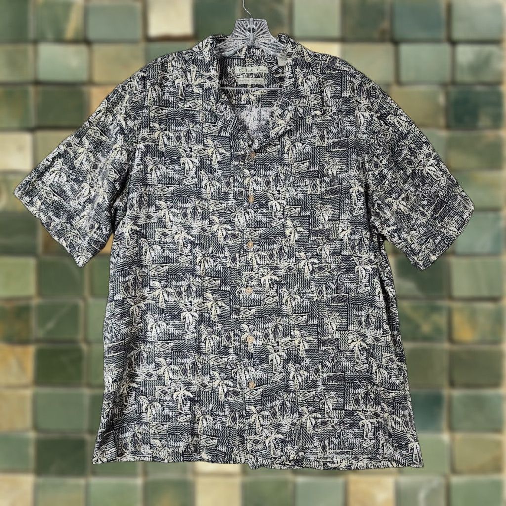 Vintage VINTAGE Batik Bay Hawaiian Button-Up Shirt Mens Size L Short Sleeve Beige Palm Tree Size US 33 - 1 Thumbnail