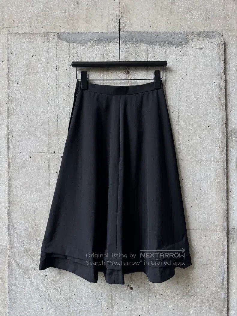 Comme des Garcons Comme Des Garcons size M 3D skirt Size 23" - 2 Thumbnail